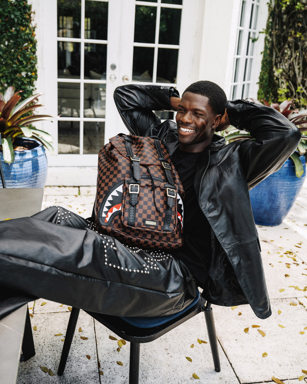 SAWTOOTH SHARKS IN PARIS HILLS BACKPACK