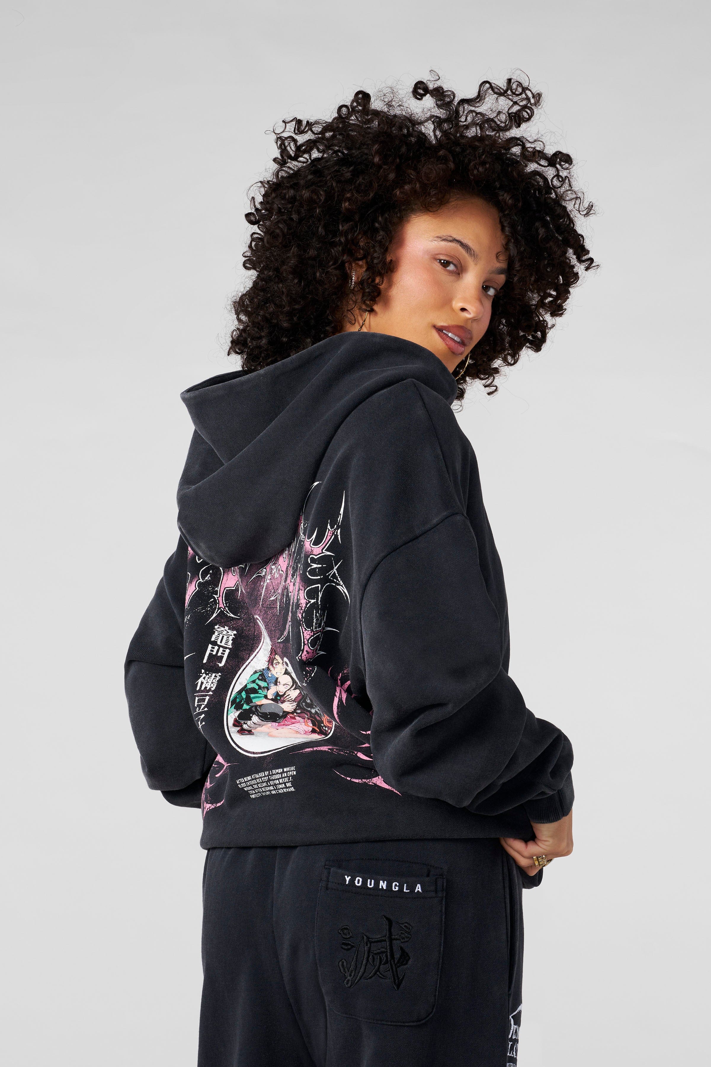 W567 - Demon Slayer: Kimetsu no Yaiba - Hoodie