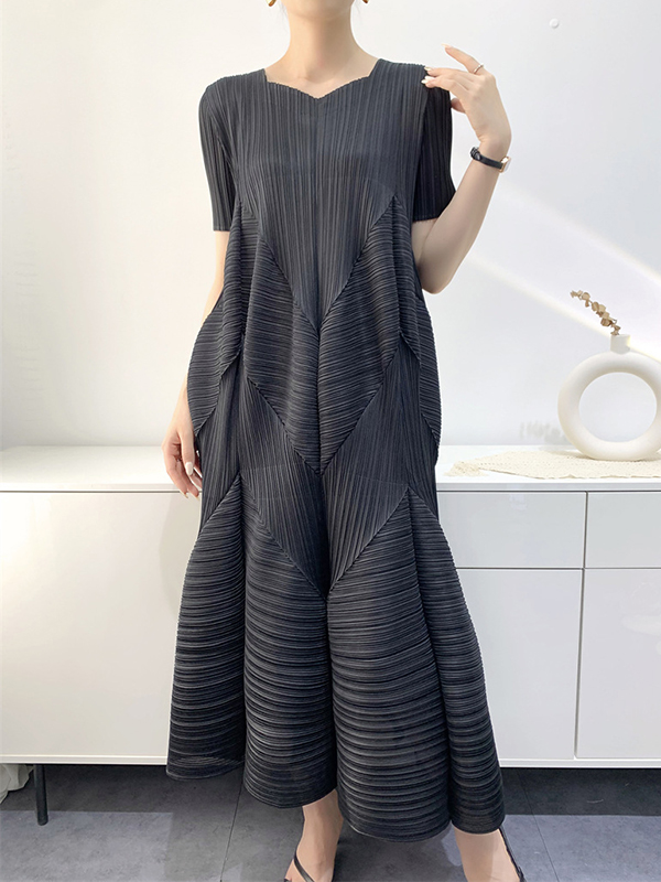 Pleated Solid Color Split-Joint Loose Short Sleeves V-Neck Midi Dresses