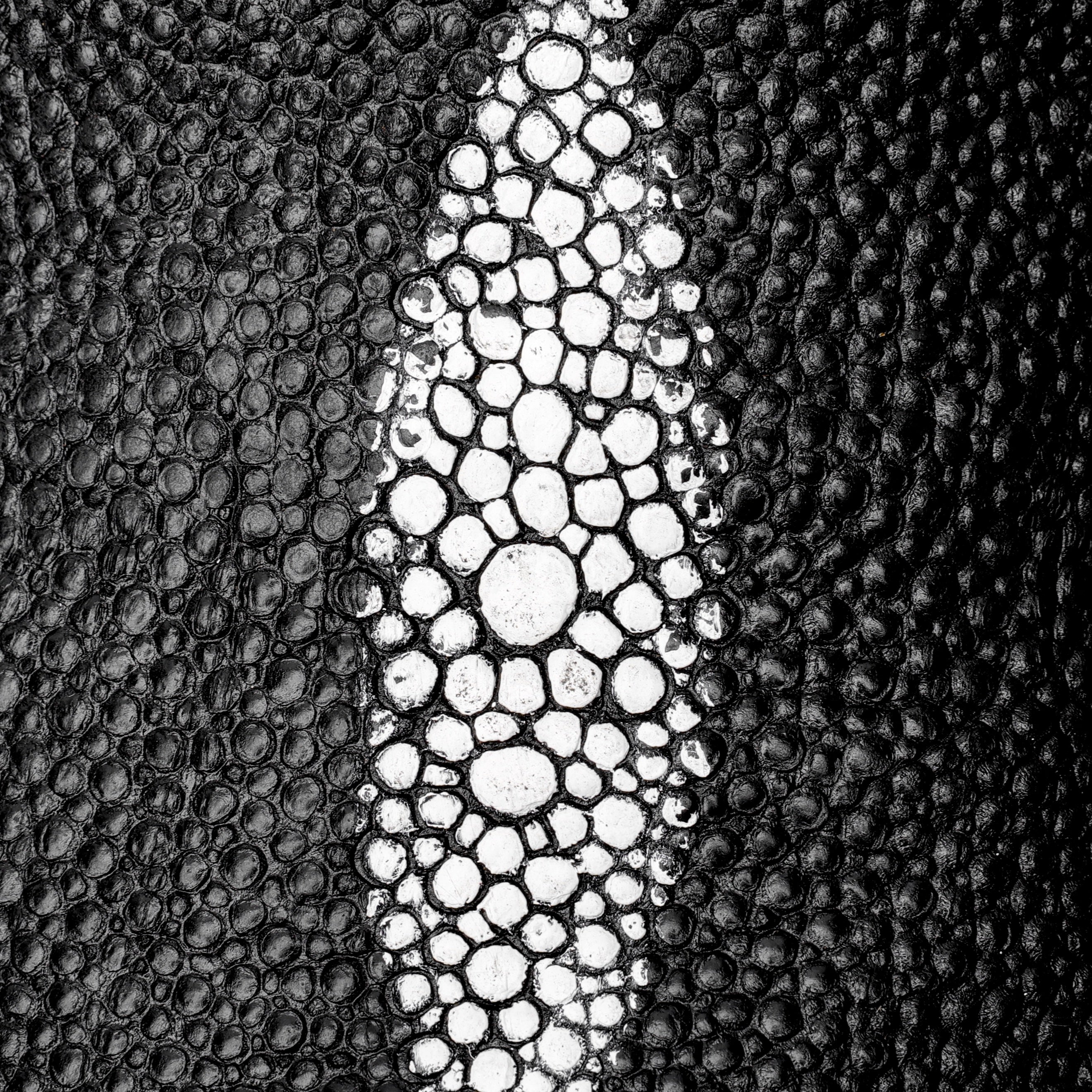 Black Stingray Leather Botin With 3D Lightweight Soles - Square Toe