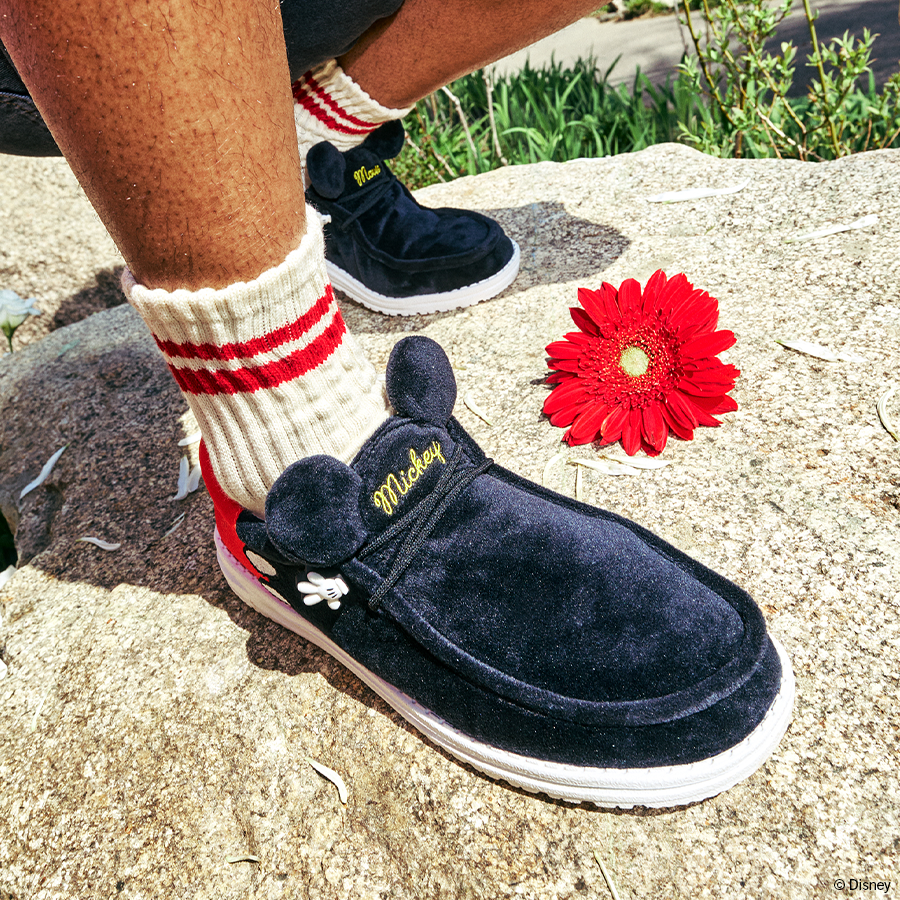 Disney Mickey Mouse Wally - Mickey Black/Red