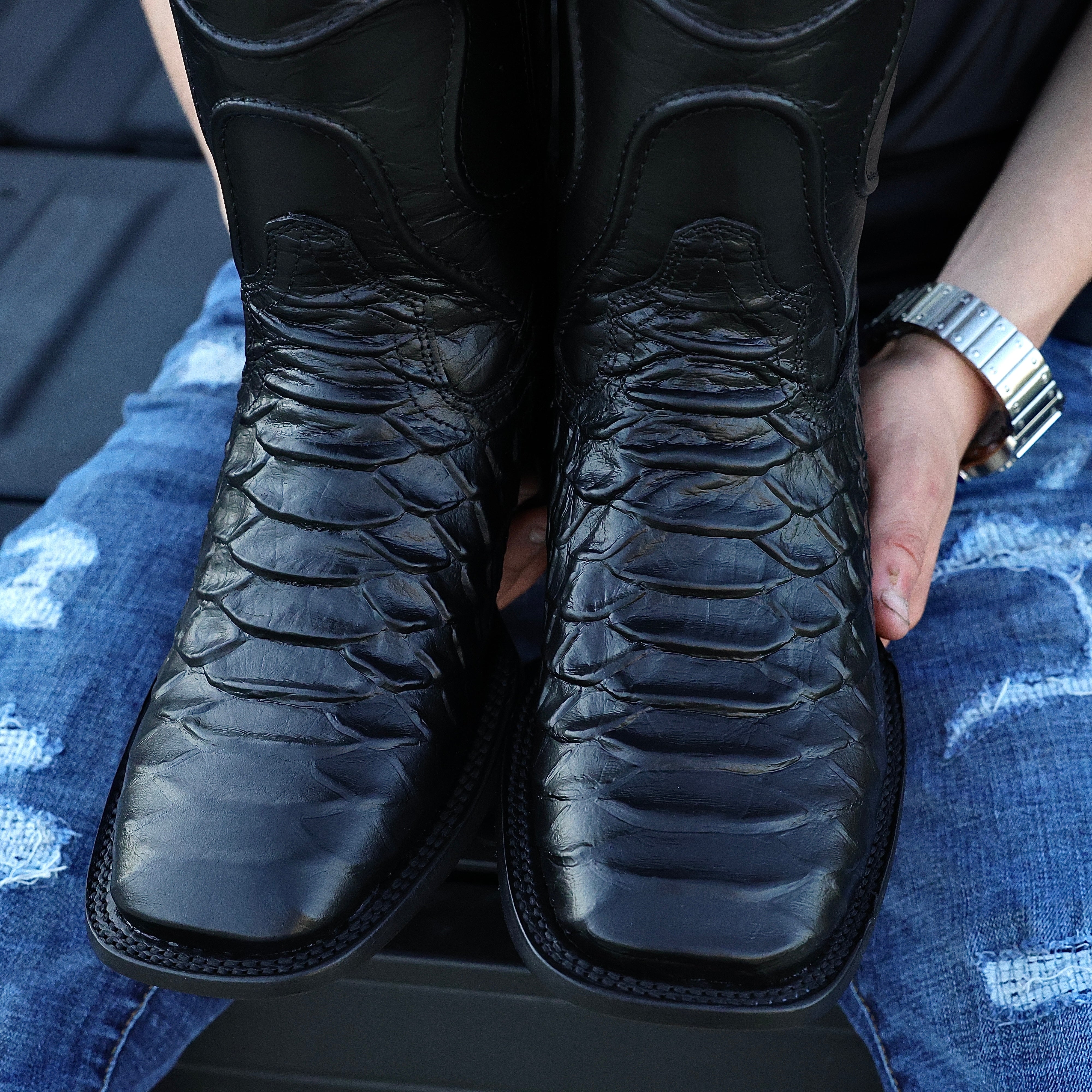 BLOWOUT SALE BOOT #16🚨