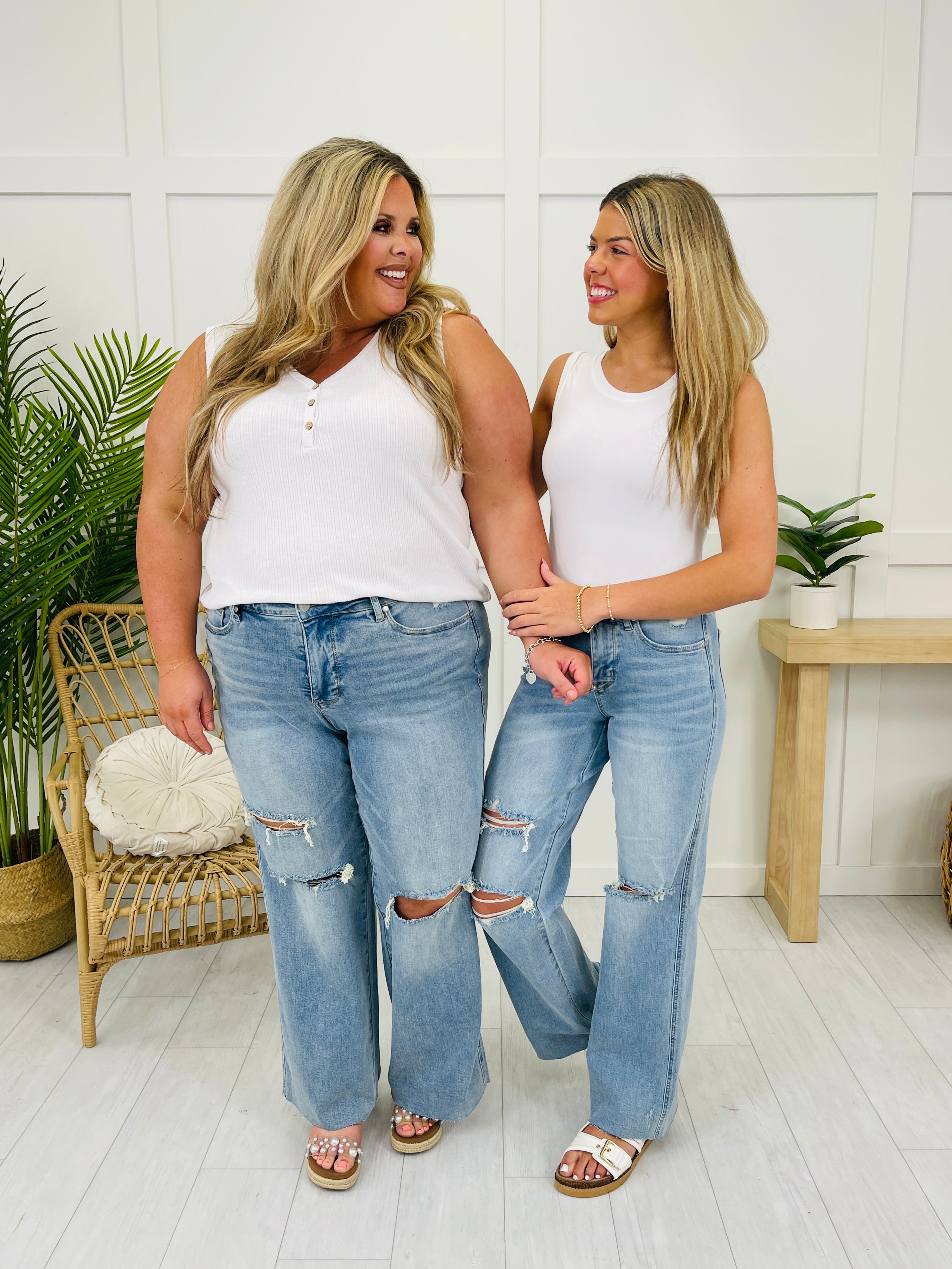 Judy Blue Play It Cool Tummy Control Wide Leg Jeans