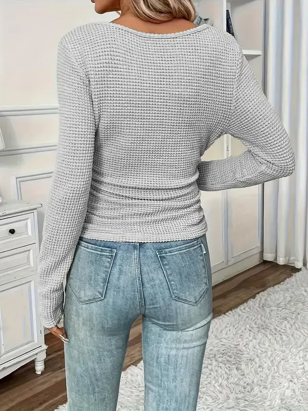 Women's Slim-Fit Long Sleeve T-Shirt