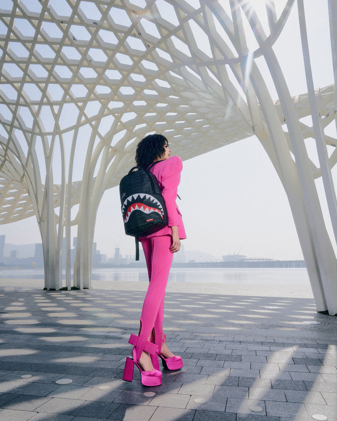 SHARK CENTRAL DOUBLE TROUBLE DLXSV BACKPACK