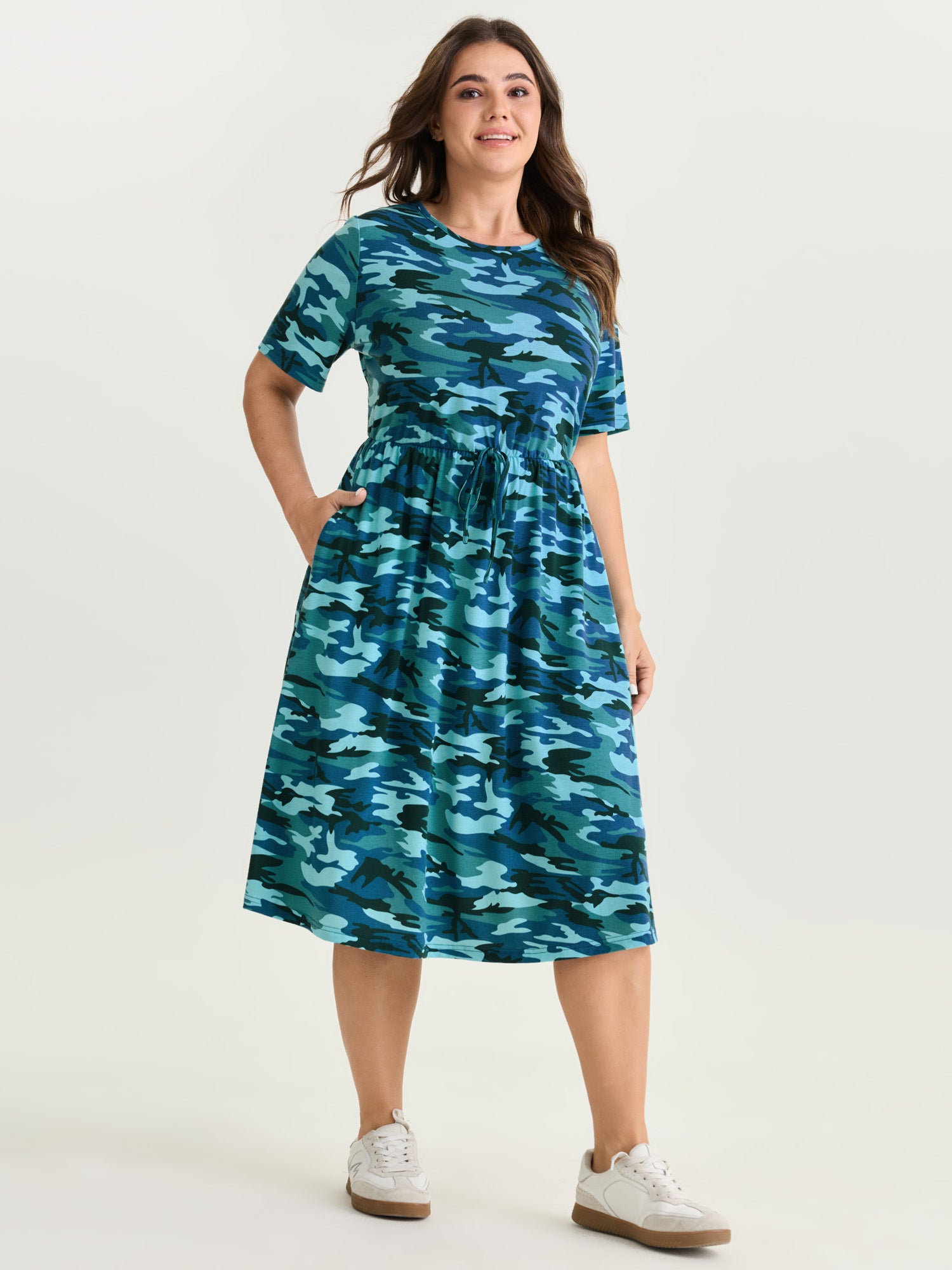 Camouflage Print Round Neck Pockets Midi Dress
