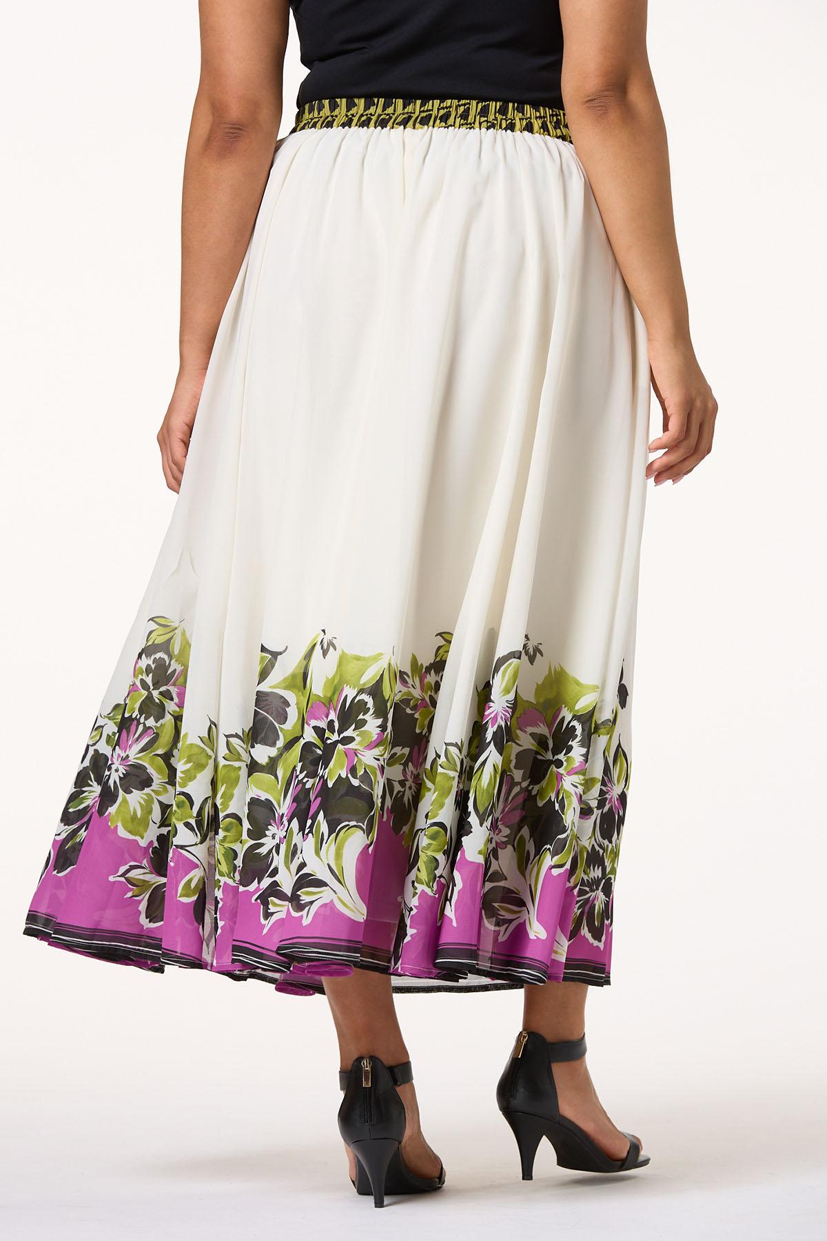 Plus Size Geo Floral Trim Maxi Skirt