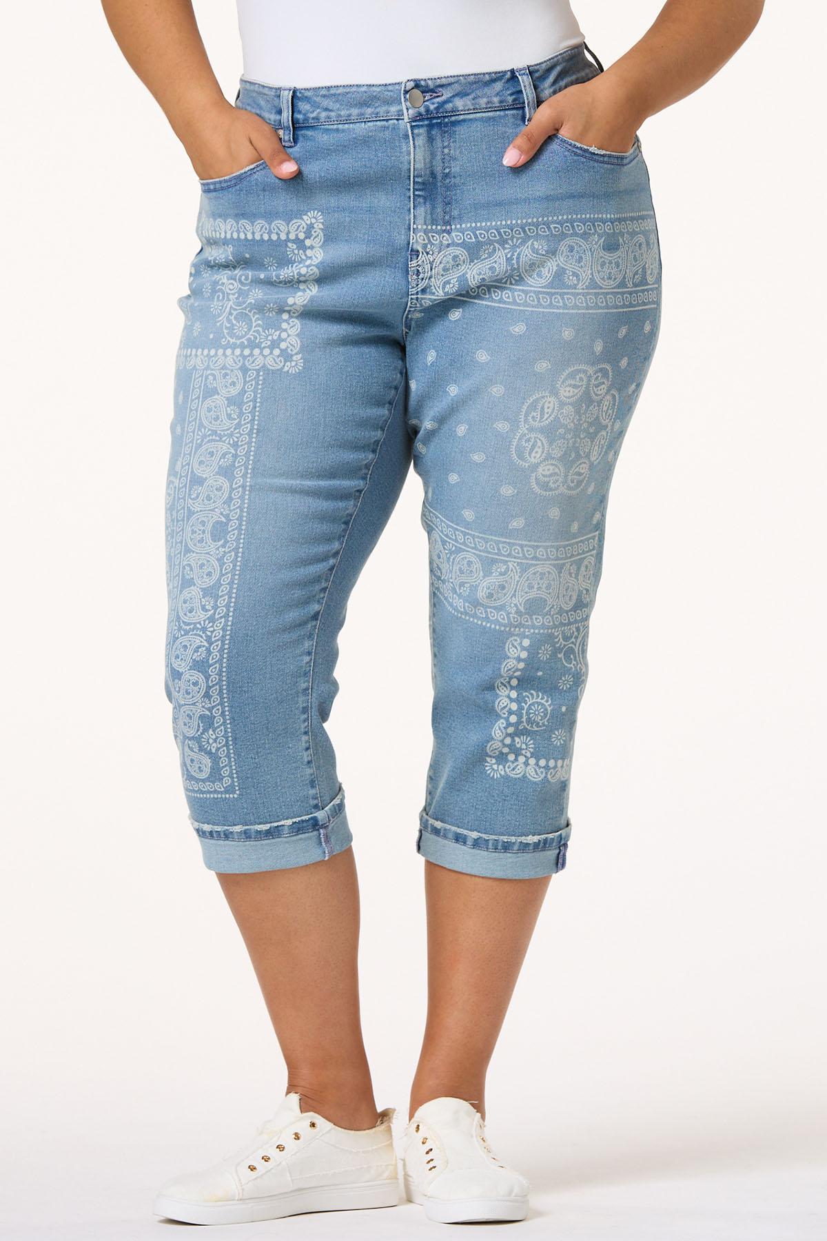 Plus Size Bandana Print Cropped Jeans
