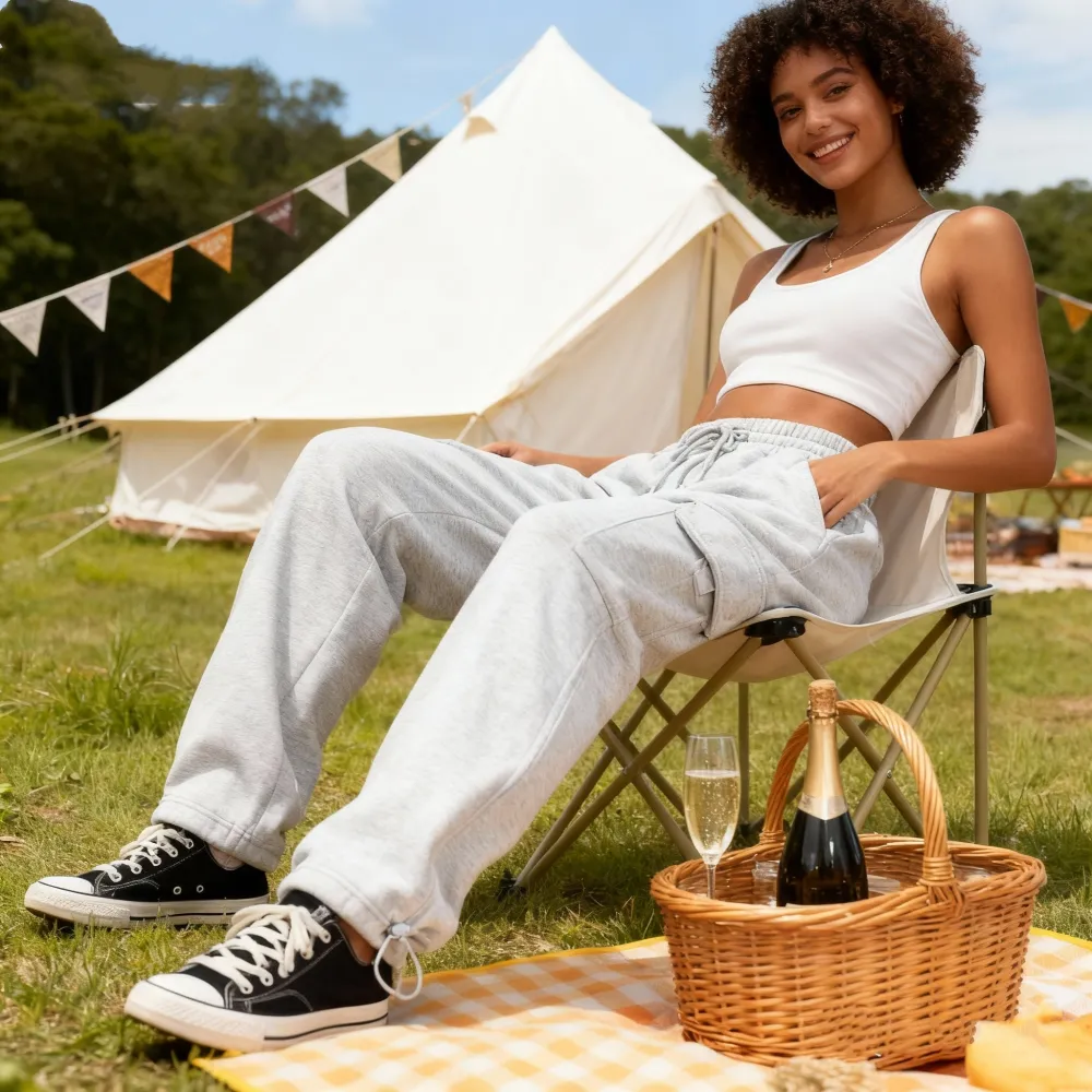 Woman Heavyweight Baggy Cargo Sweatpants