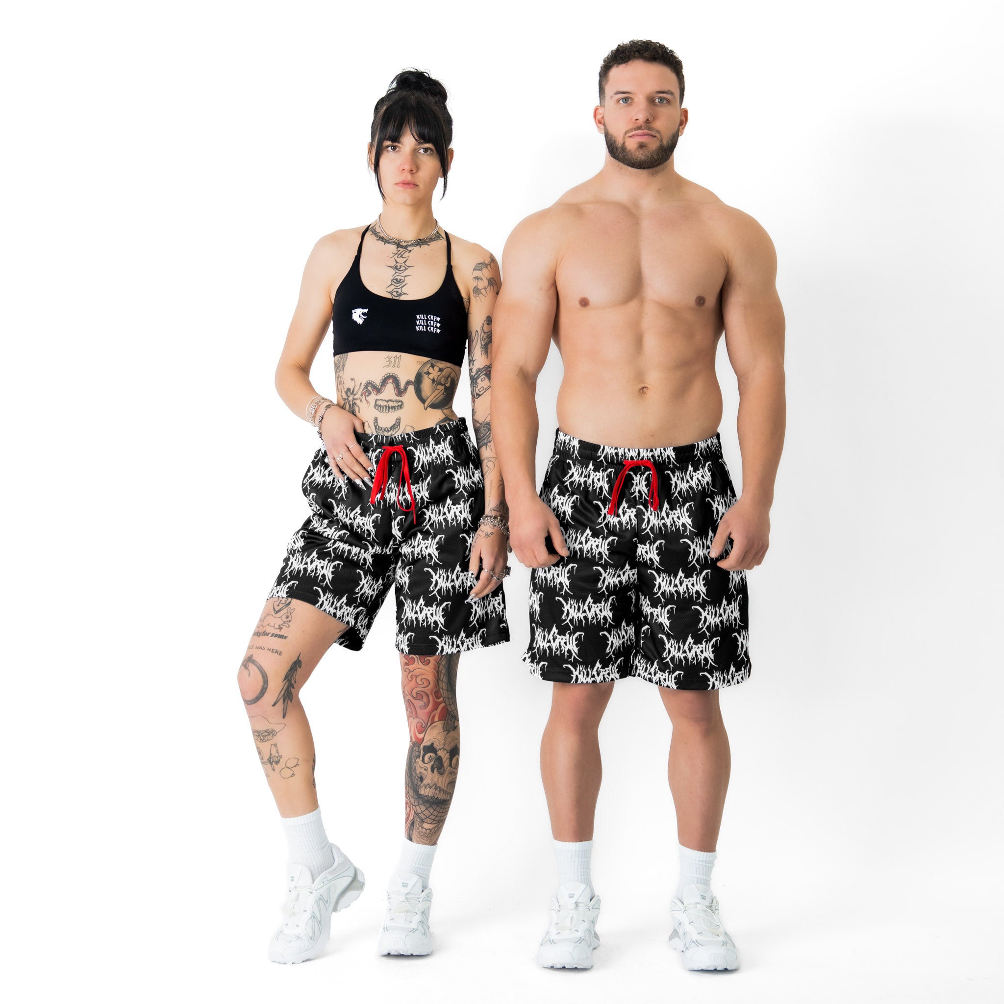 RELAXED CUT SHORTS ALL OVER - BLACK / WHITE