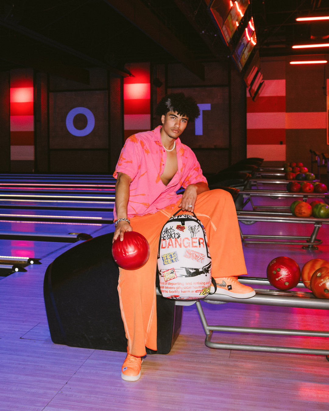 JETBLAST SIGN ON THE RUNWAY BACKPACK