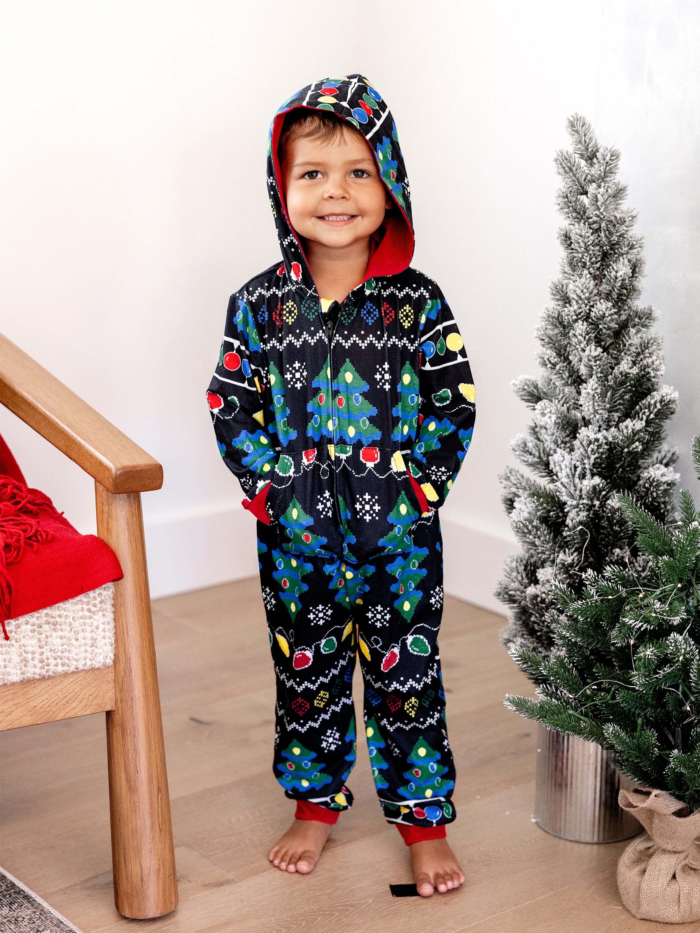 Christmas Onesies Matching Family Pajamas Set Christmas Tree Print PJS with Christmas Socks Black