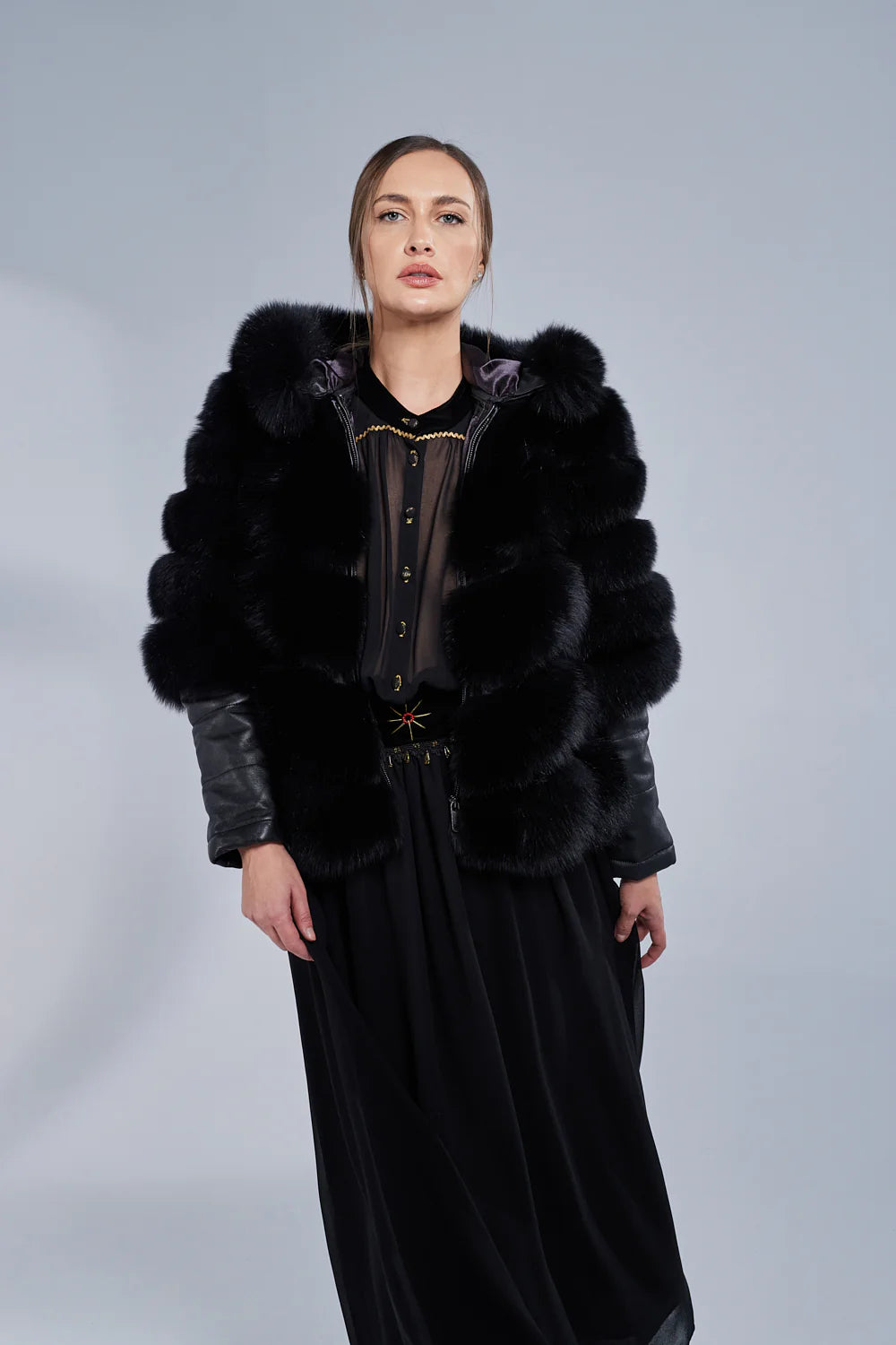 Haină din Blană Naturală de Vulpe, cu Glugă și Mâneci din Piele, Obsidian 251