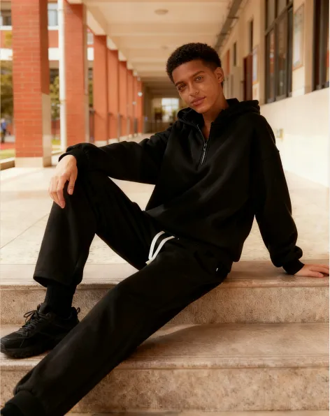 Fit Casual Drop Shoulder Half Zip Hoodie