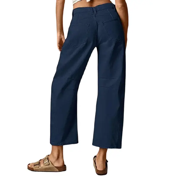 Cropped skinny jeans, no belt, casual summer style