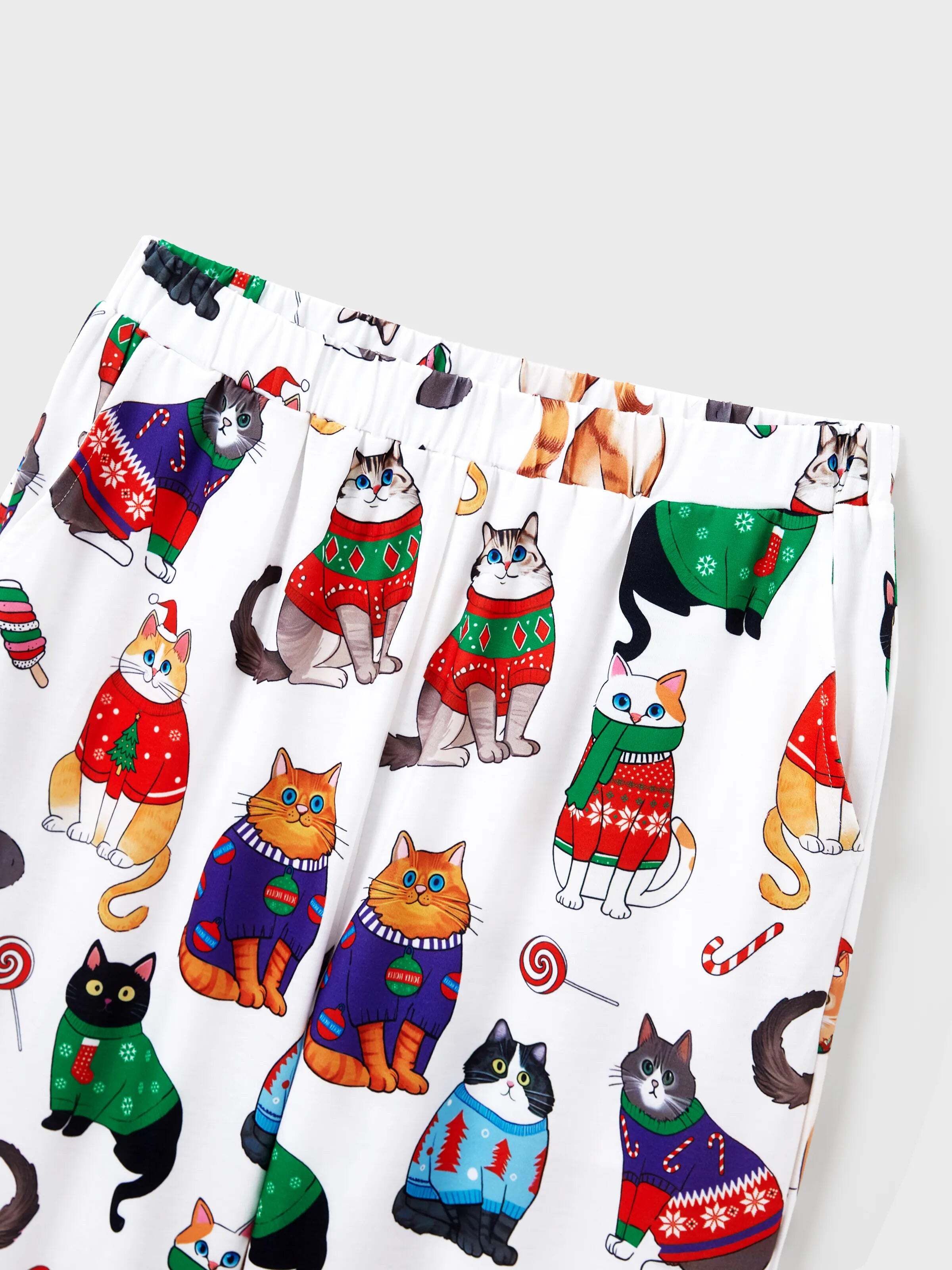 Christmas Matching Family Pajamas Set Christmas Cat Print PJS with Christmas Socks Multi-color