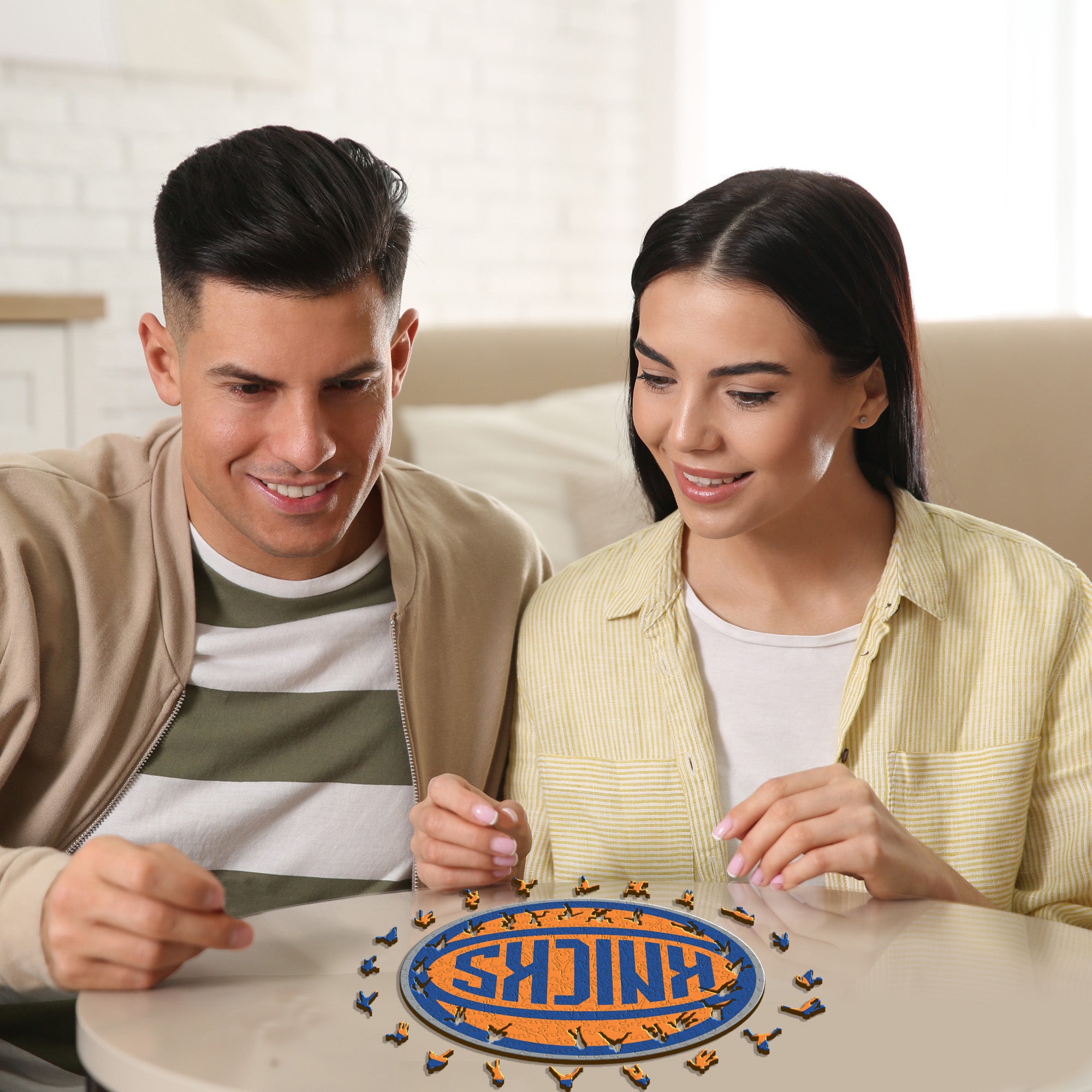 New York Knicks™ - Wooden Puzzle