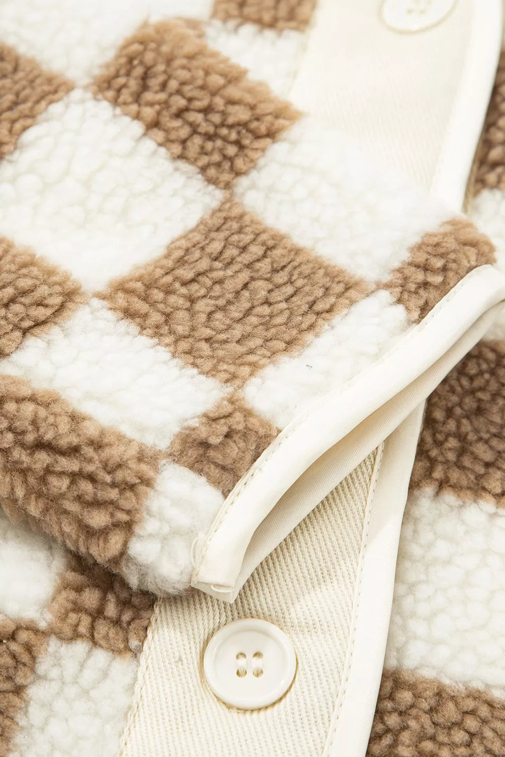 Oversized Checkered Sherpa Jacket - Cozy Style & Comfort