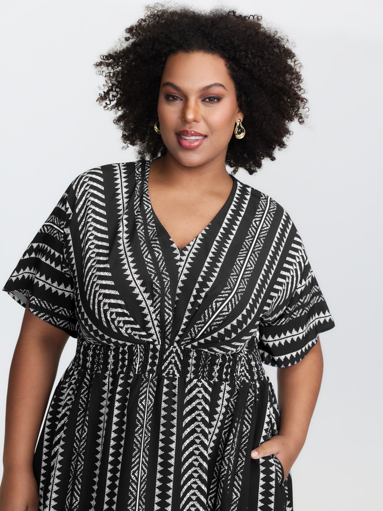 Solid Geometric Dolman Sleeve Pocket Shirred Split Hem Dress