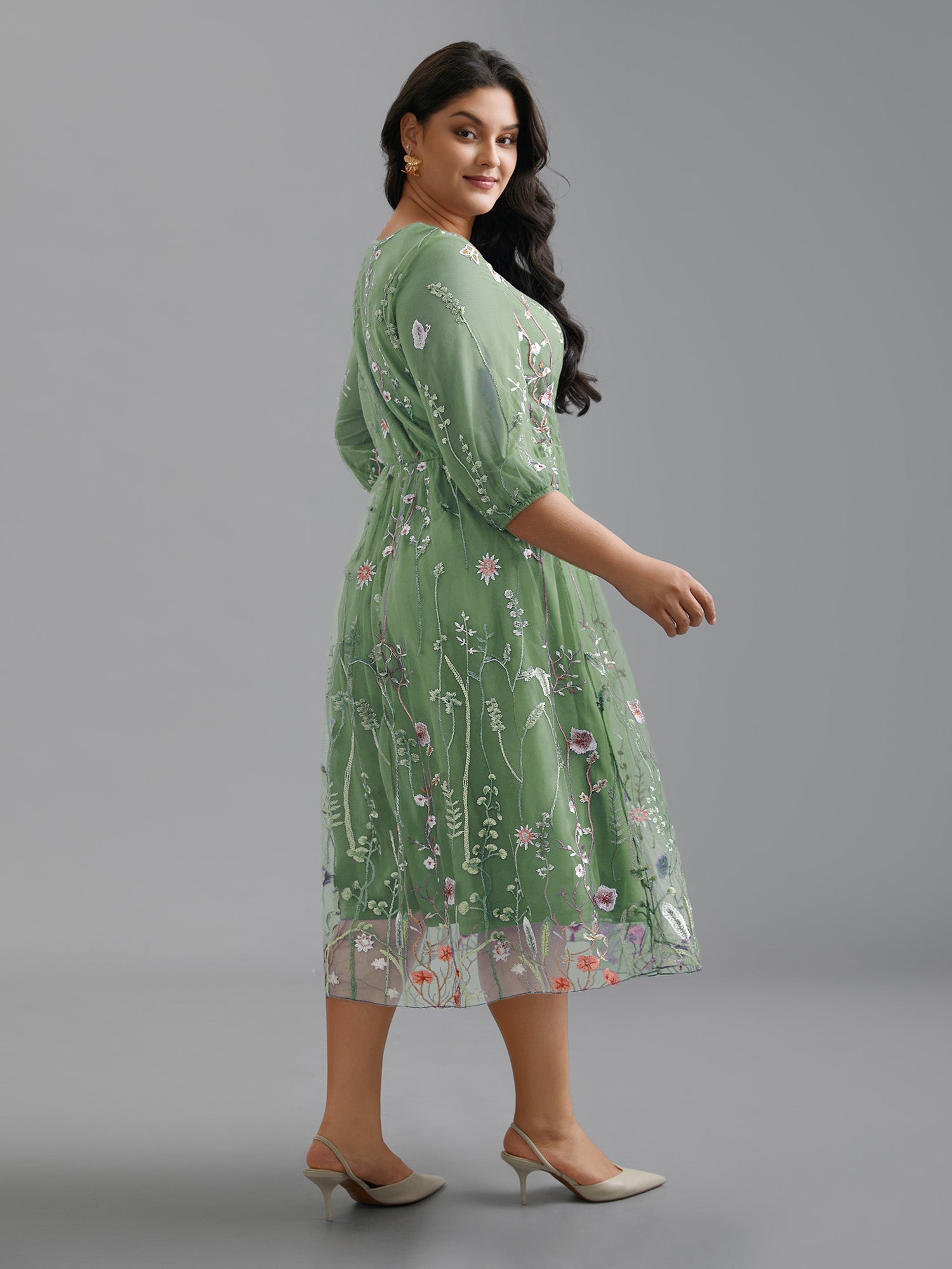 Floral Embroidered Elastic Waist Lined Midi Dress
