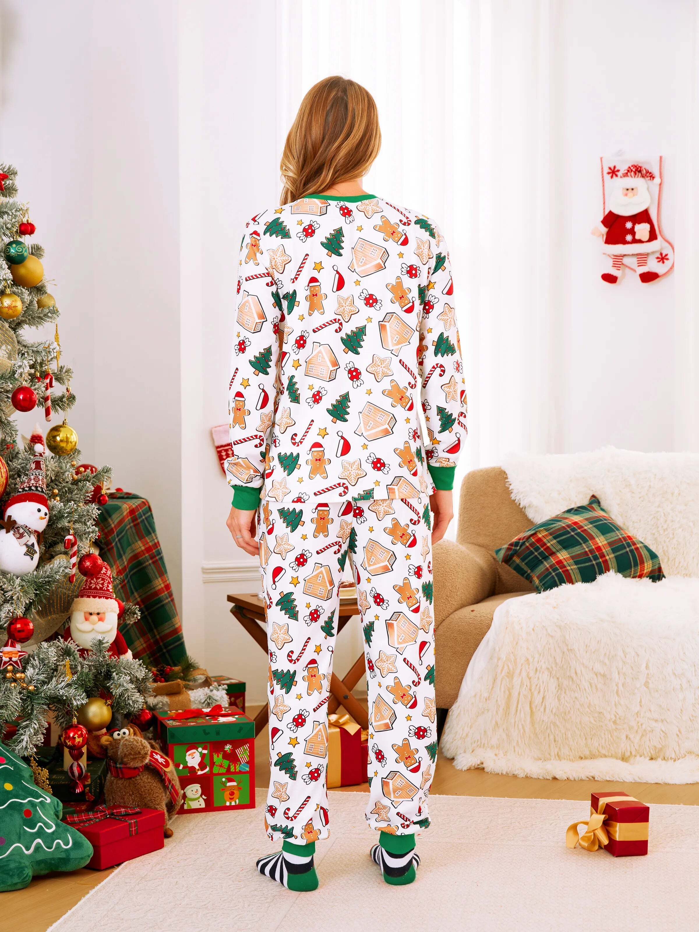 Gingerbread House Pajamas Matching Family Green Christmas PJs Sets with Christmas Socks Multi-color