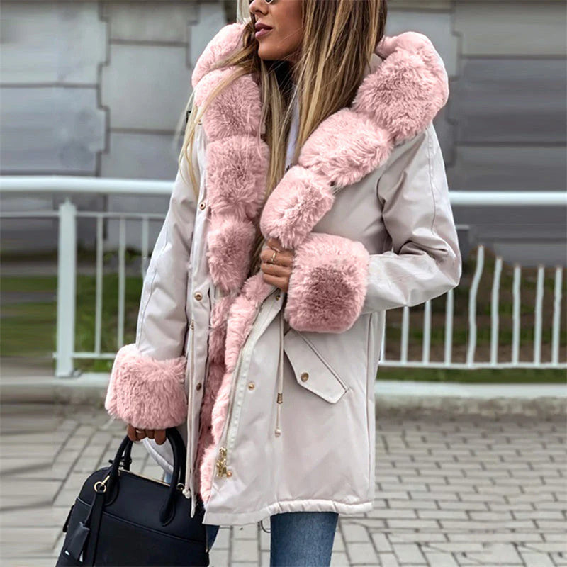 Women's parka with detachable puffed fur collar