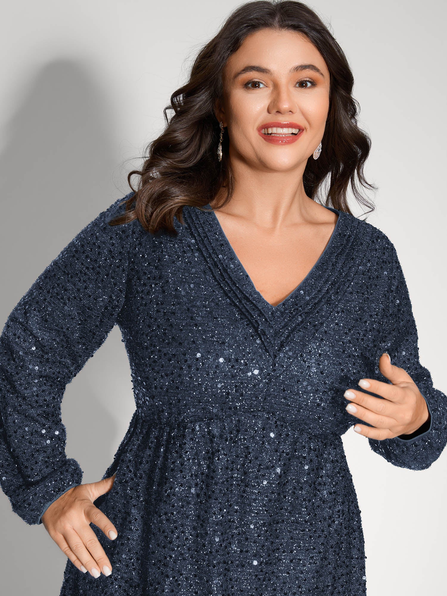 Shimmery Sequin V-Neck Knee Dress