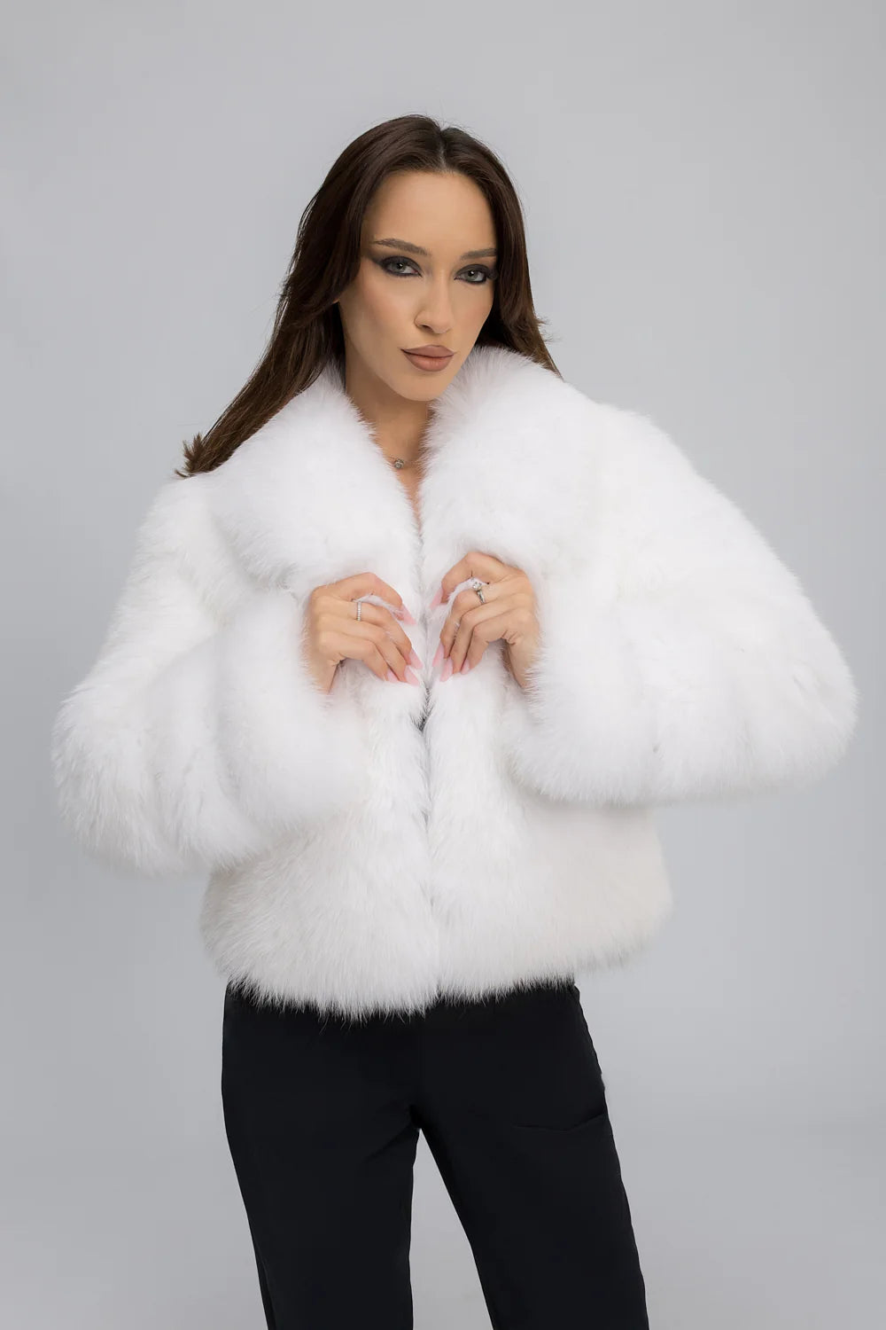 Haină din Blană Naturală de Vulpe Polară, cu Guler Rever, Femei, Arctic Diamond 469