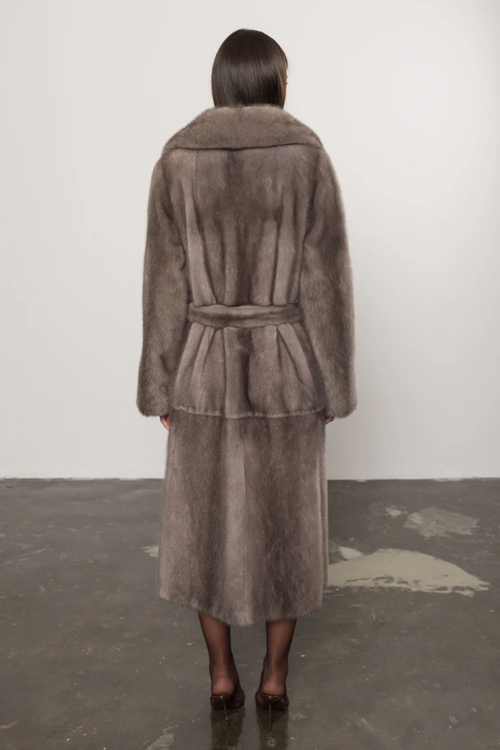 Palton din Blană Naturală de Vizon, cu Guler Rever și Cordon, Blue Iris 430