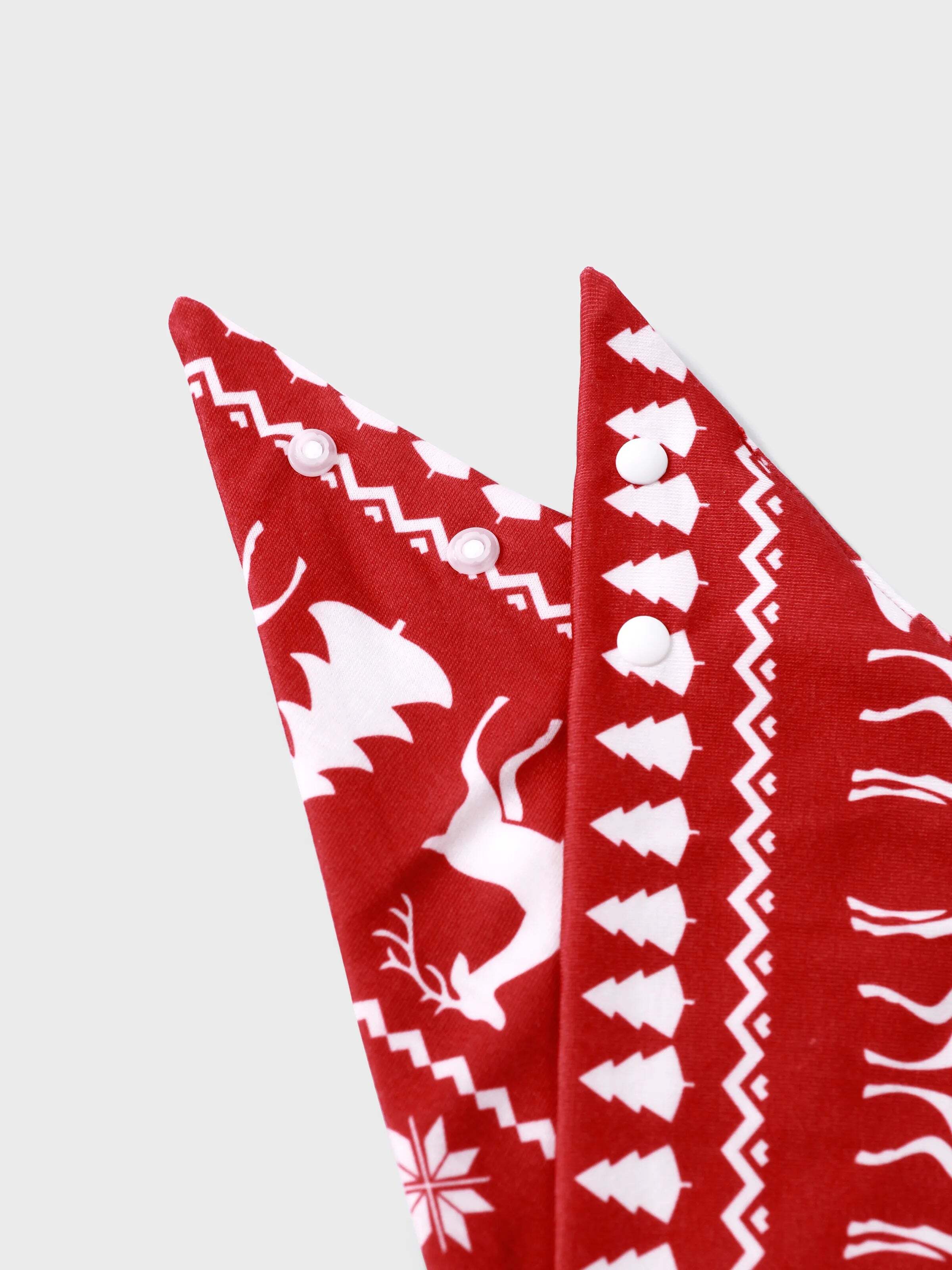 Christmas Reindeer and Snowflake Print Family Matching Pajamas Sets with Christmas Socks Red