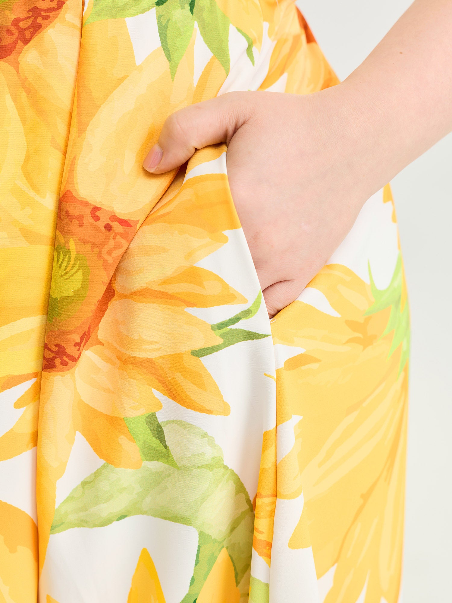 Sunkissed Sunflower Print Shirred Maxi Dress