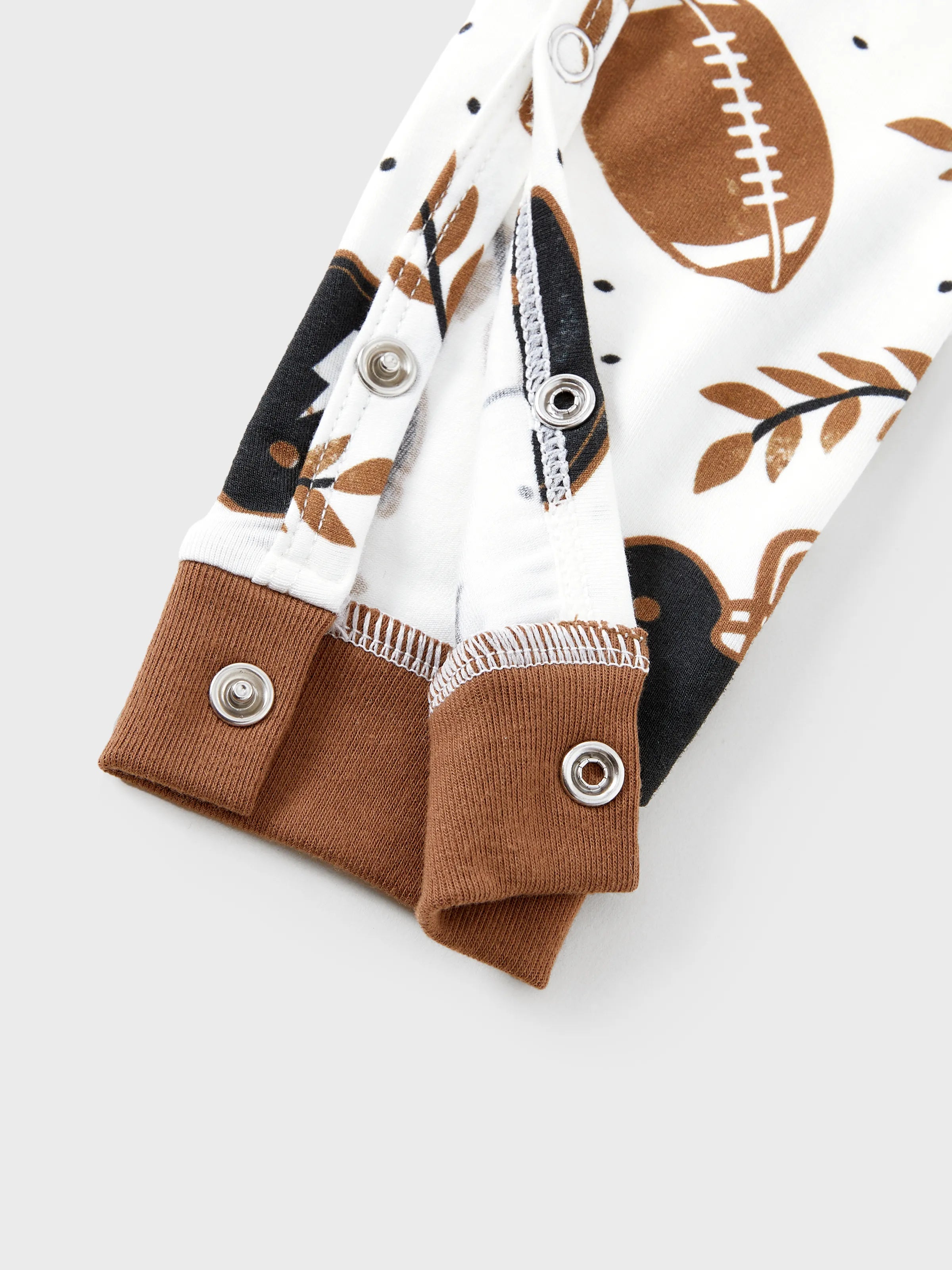 Bamboo Family Pajamas Football and Letter Print Short-sleeve Matching Pajama Set ( Snug-Fitting for Children ) Khaki