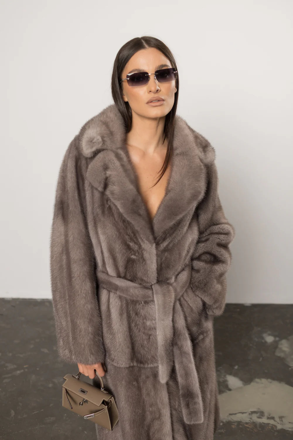 Palton din Blană Naturală de Vizon, cu Guler Rever și Cordon, Blue Iris 430