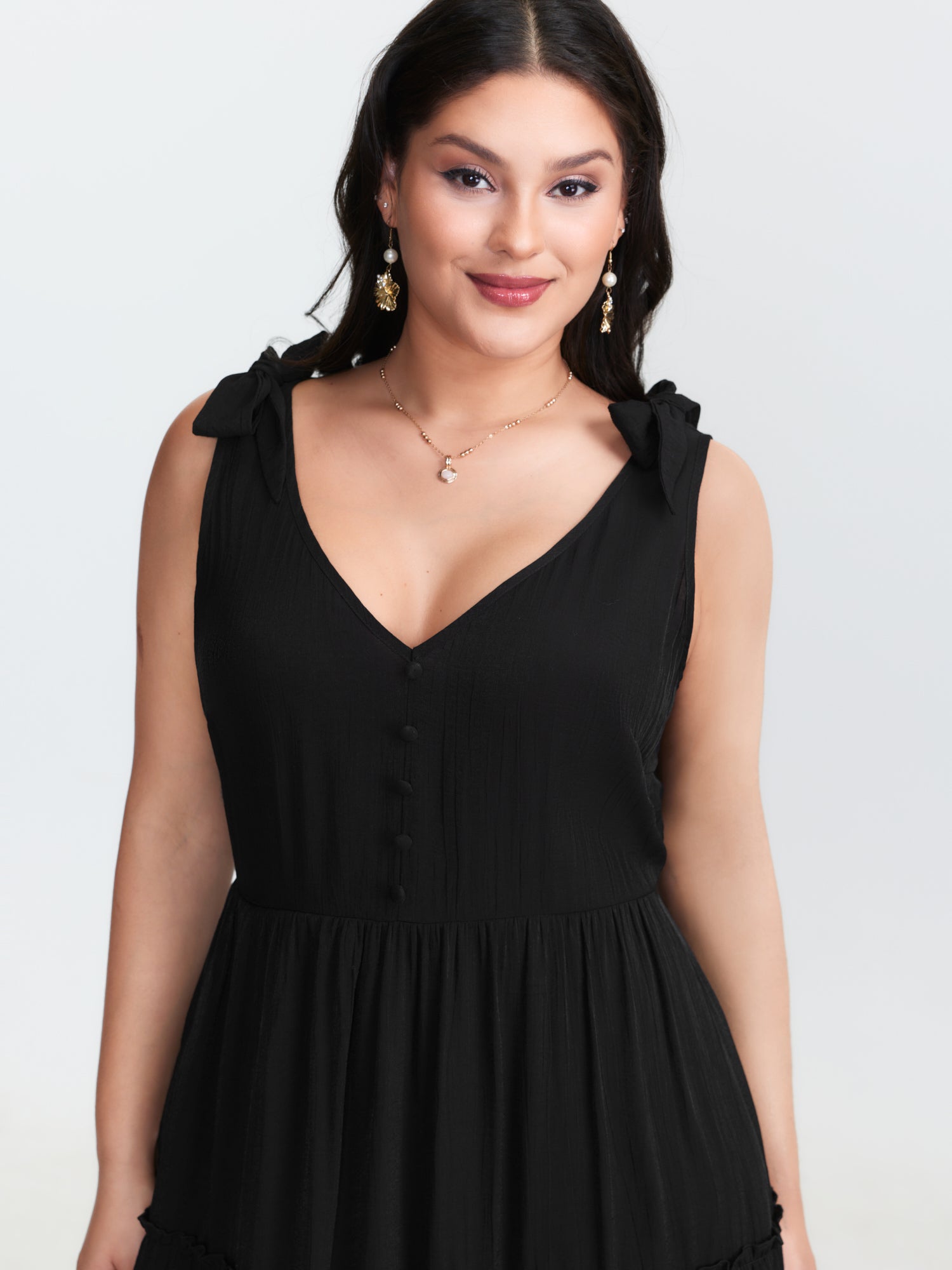 Classic Shoulder-Tie Tiered Maxi Dress