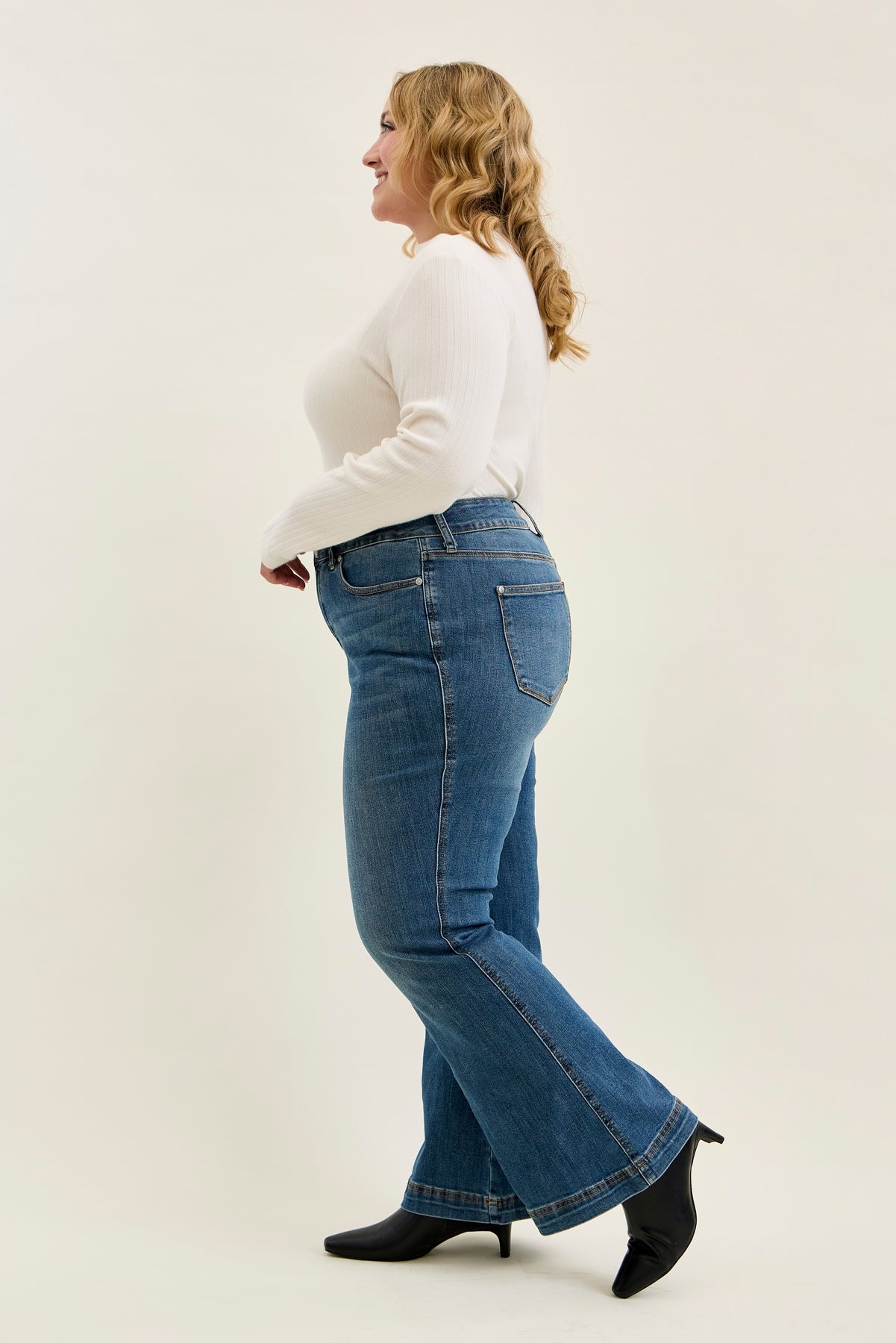 Penny Flare with Tummy Control (Petite) - PLUS