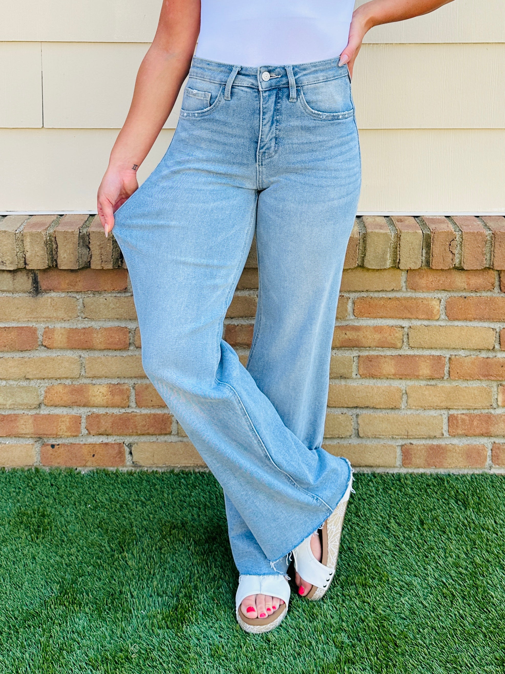 Wear Everywhere Wide Leg Tummy Control Jeans