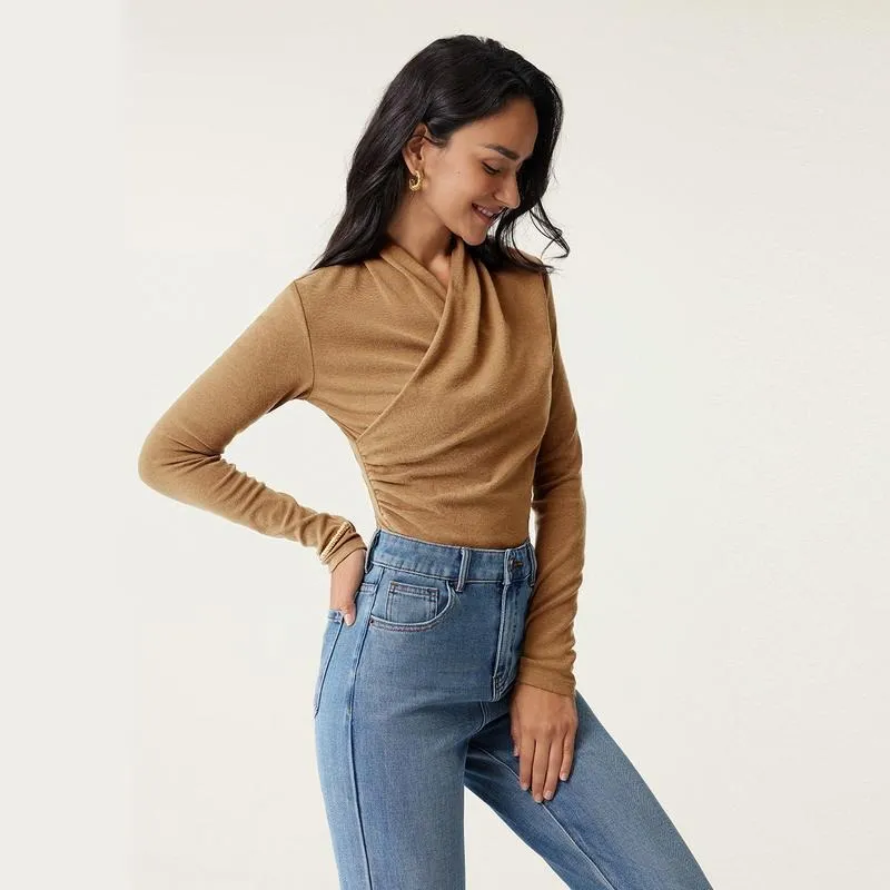 Women's cross-neck long-sleeved top