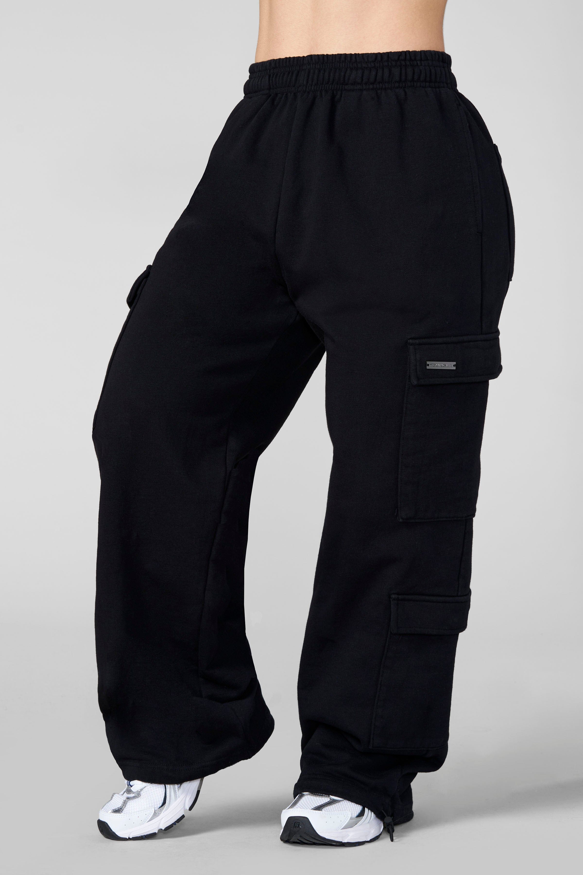 W2258 - Kove Cargo Joggers