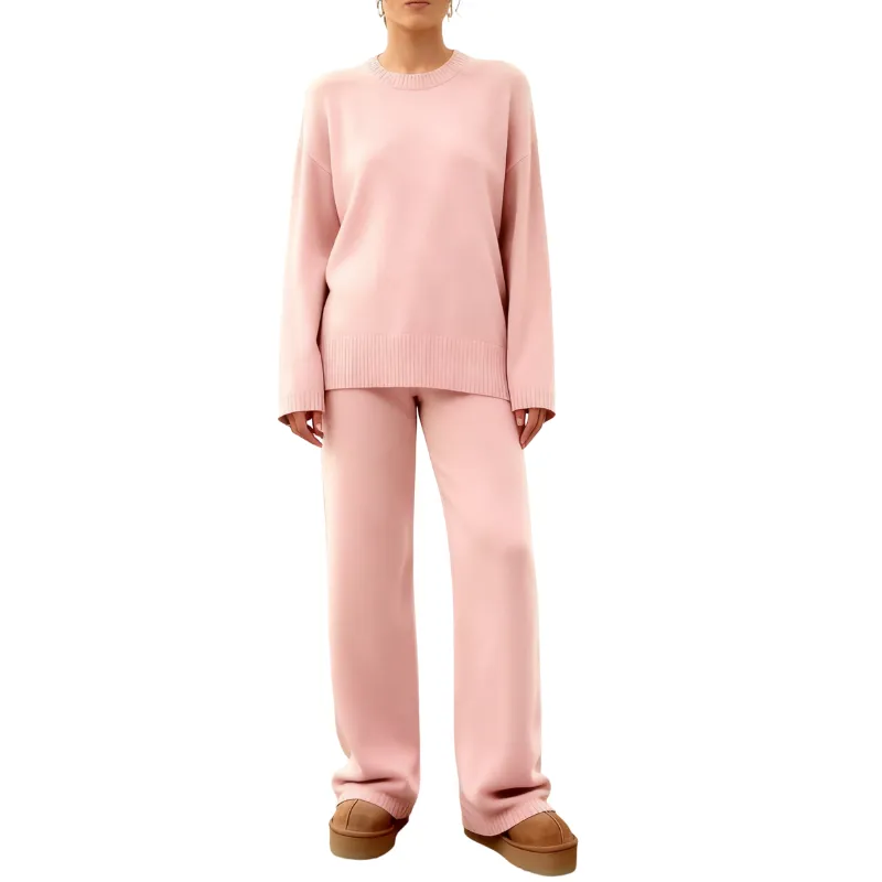 Casual, stylish, and comfortable knitted set