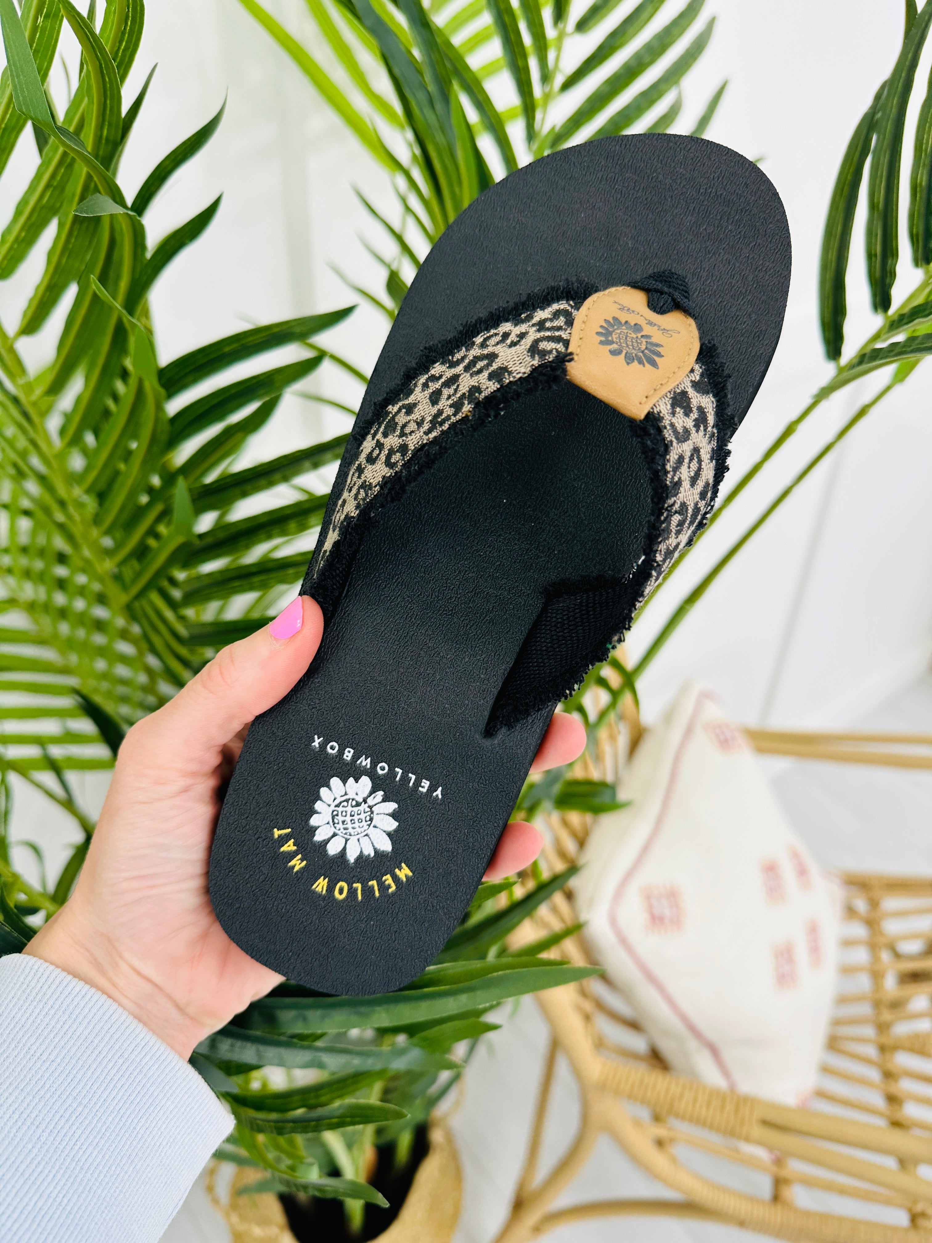 Spotted Sass Flip Flops in Black