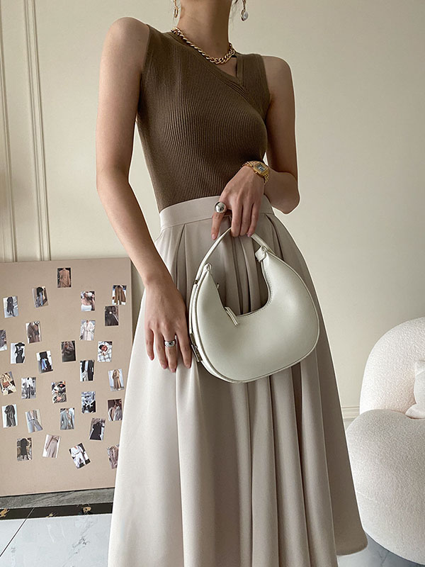 Asymmetric Solid Color Sleeveless V-Neck Vest Top