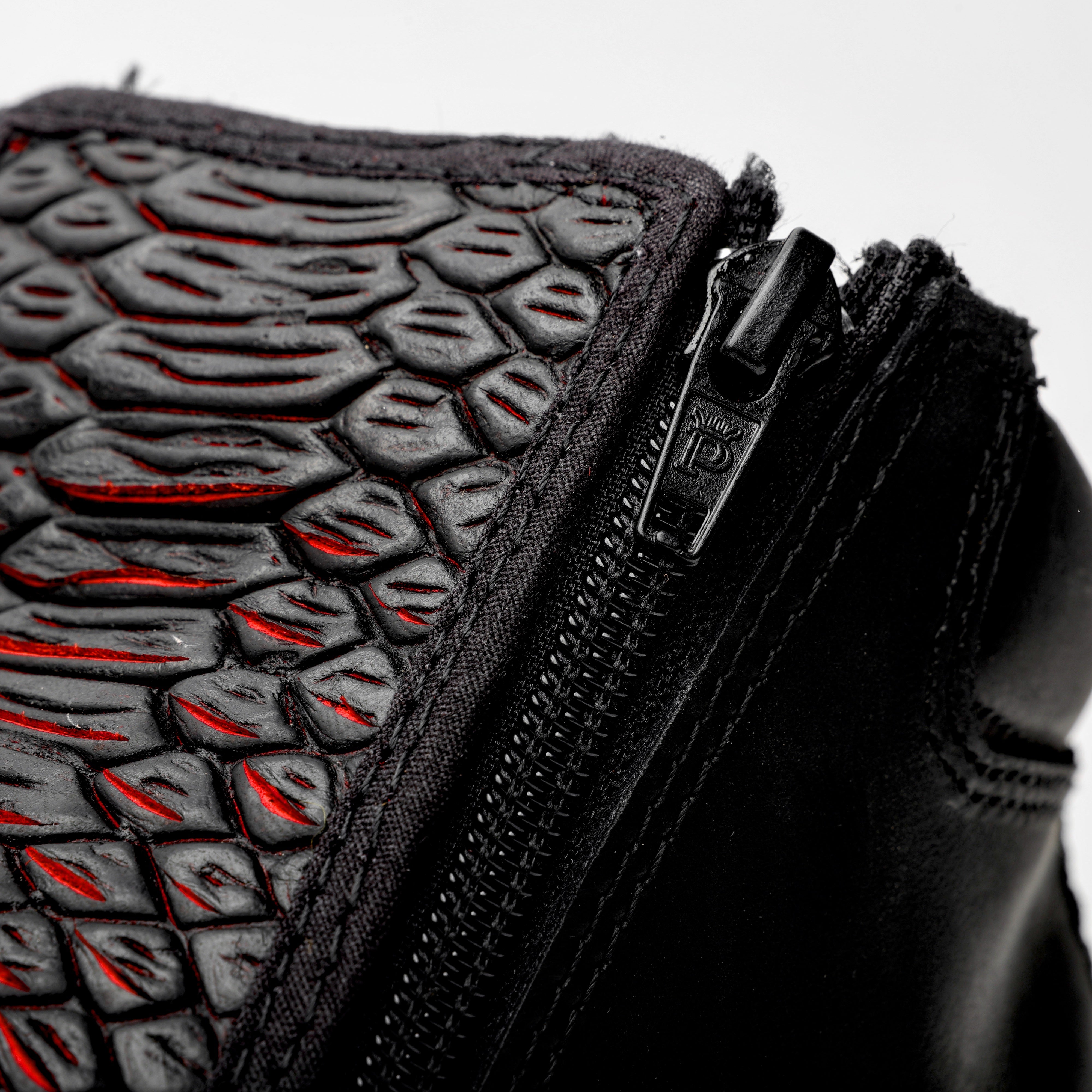 Black/Red Python Leather Botin With 3D Lightweight Soles - Square Toe