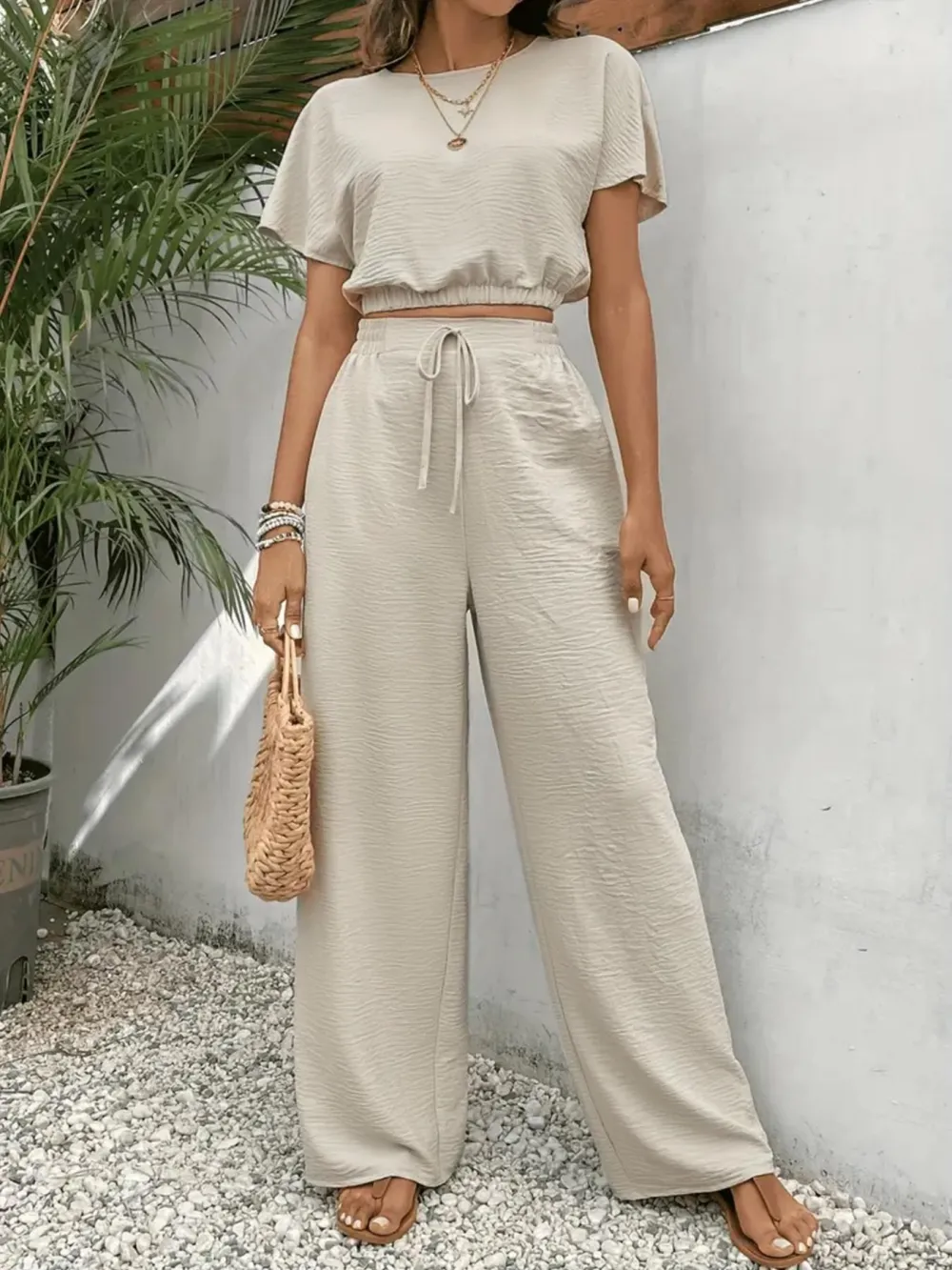 Women's Solid Color Fitted Top & Wide Leg Pants Two-piece Set, Casual Round Neck Top & Drawstring Waist Trousers for Summer