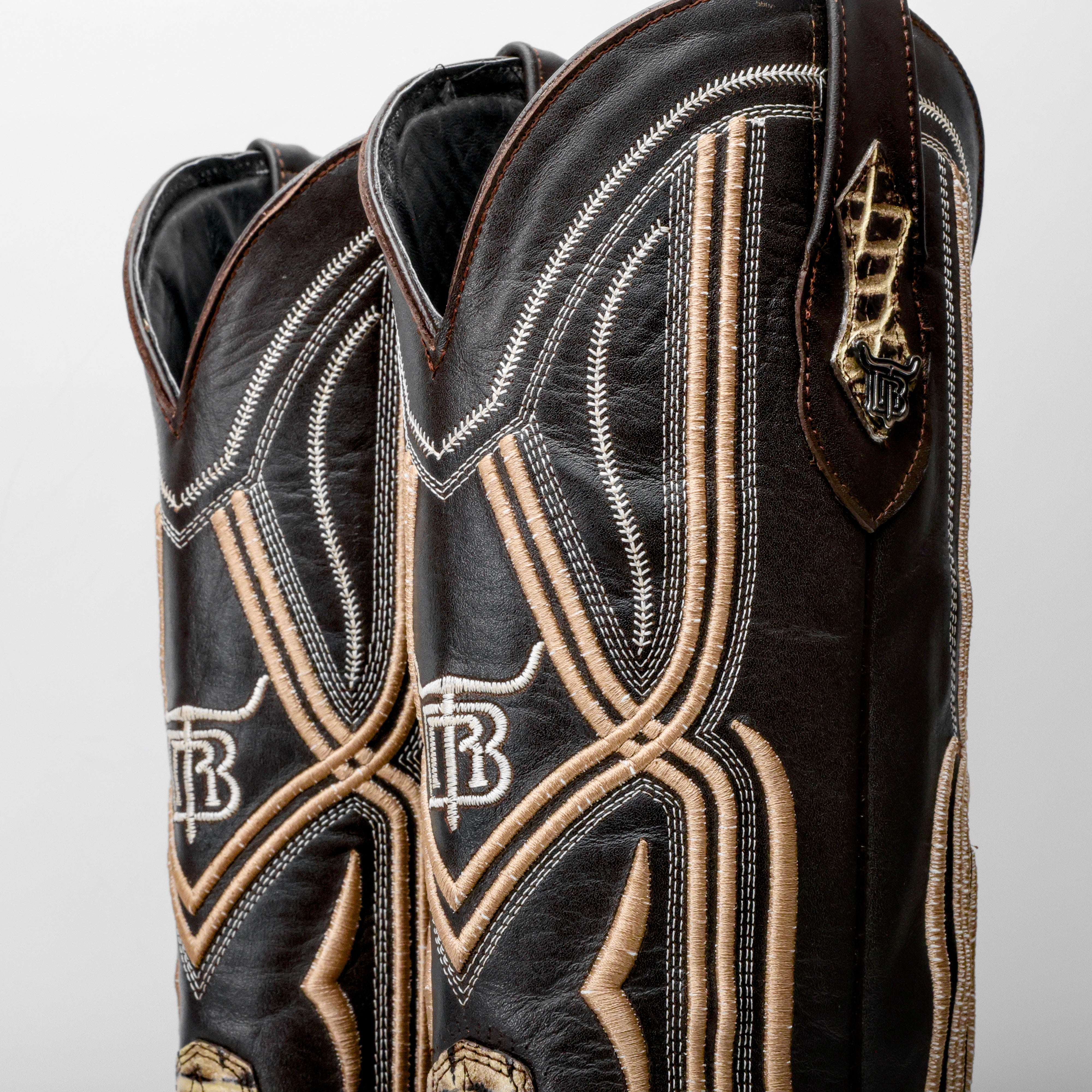 Orix Caiman Hornback Leather Boots - Square Toe