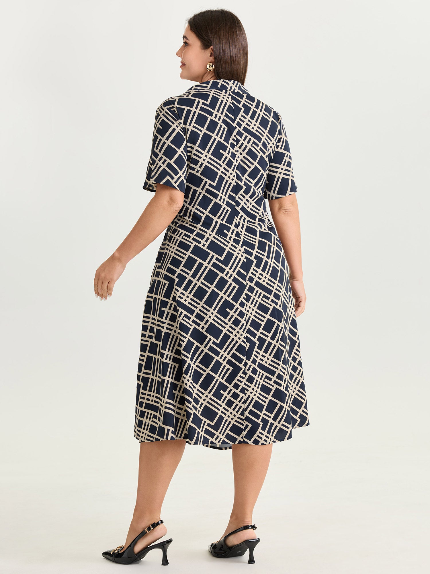 Geometric Print Collar Pleated Midi Dress