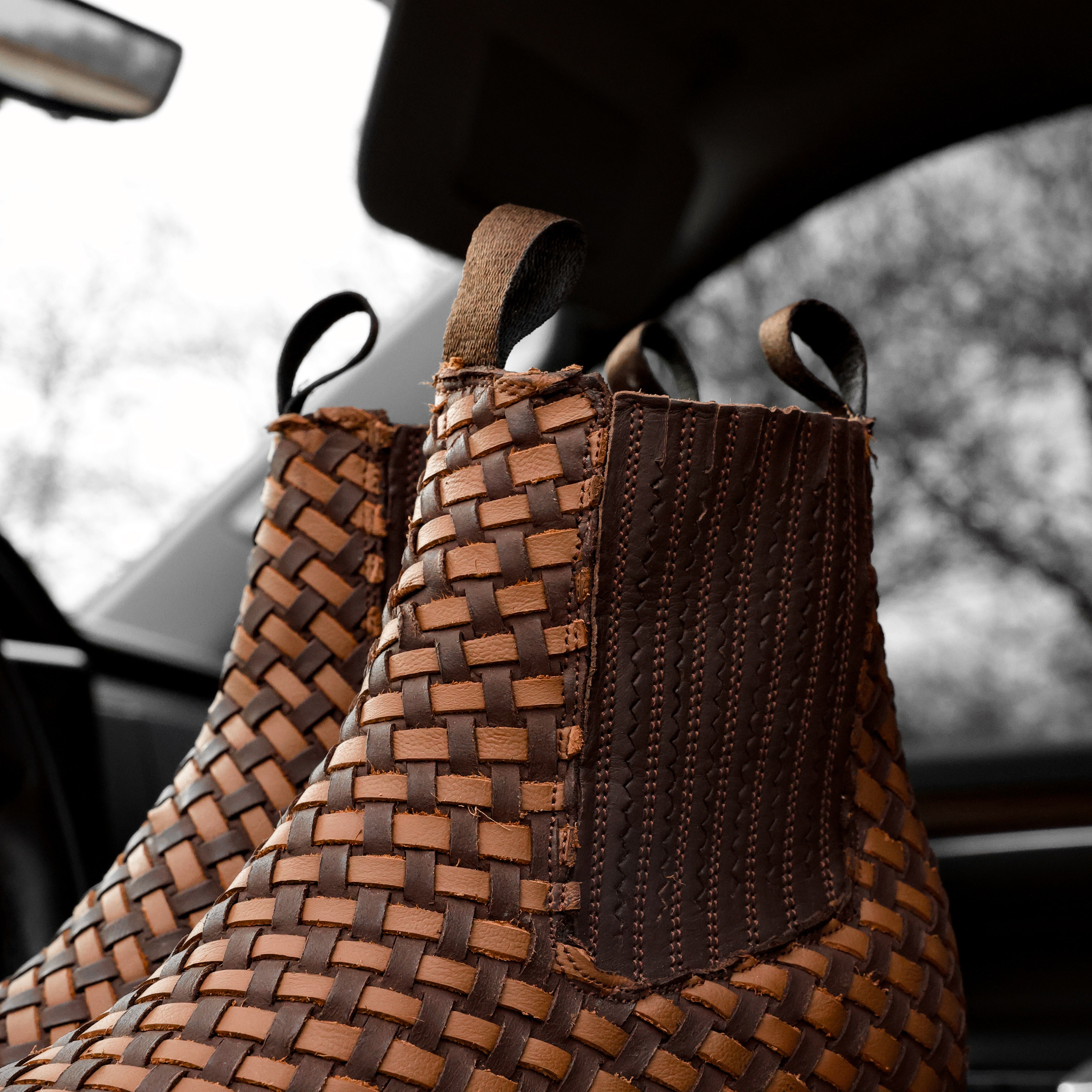 Brown Basketweave Botines - Square Toe