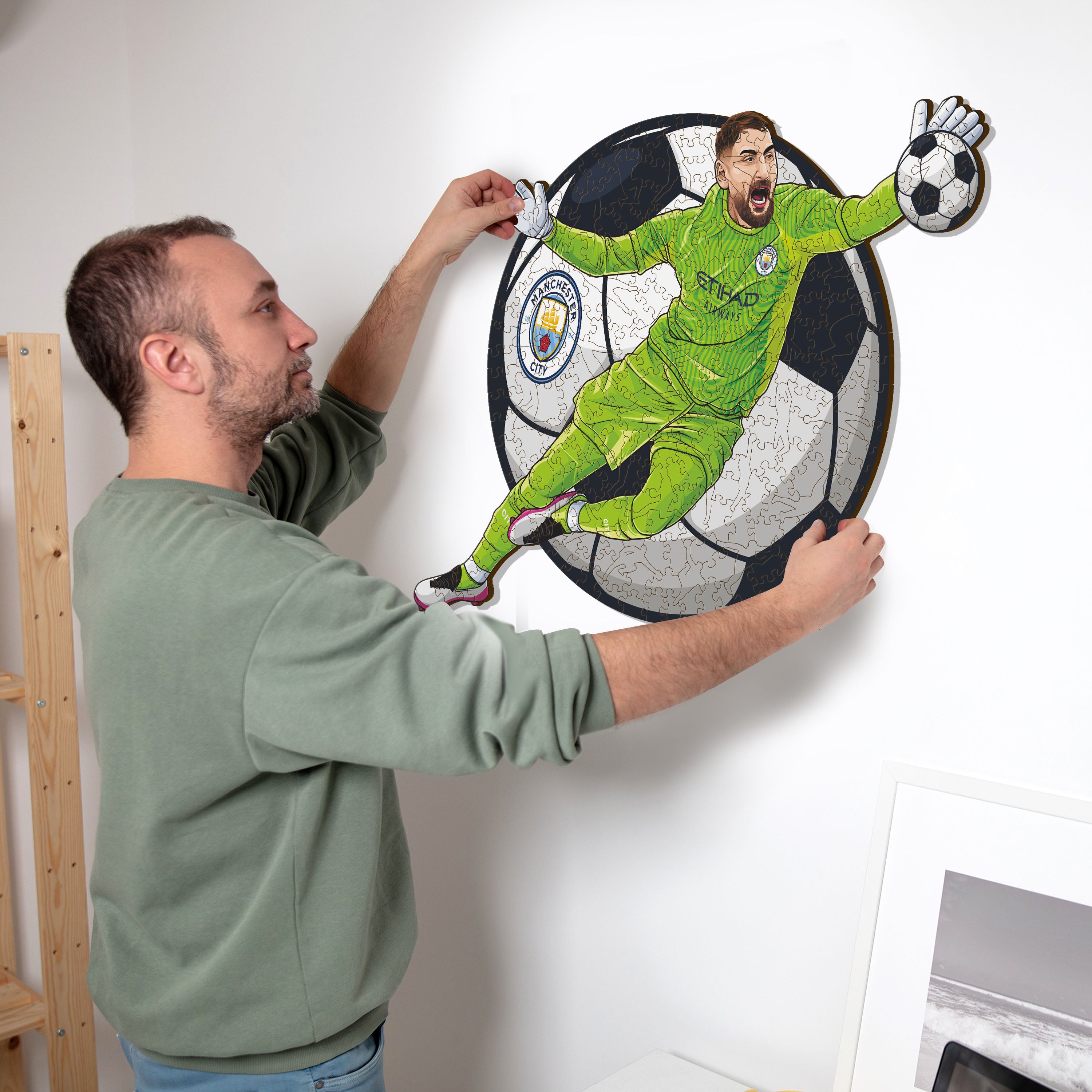 Gianluigi Donnarumma - Wooden Puzzle