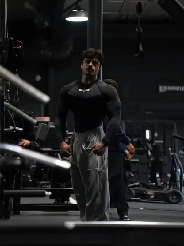 Men's Batman Sports Long Sleeve High Stretch Quick-Dry Fitness Tight Fit Running Ironing Essential