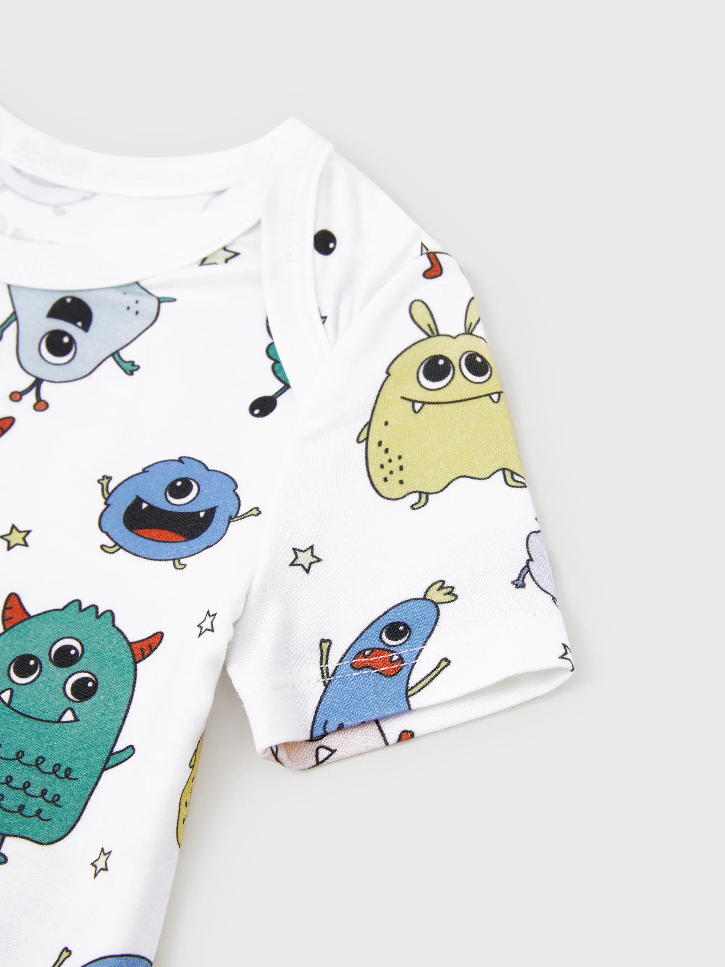 Bamboo Family Pajamas Cute Little Monster Print Short-sleeve Matching Pajama Set ( Snug-Fitting for Children ) White