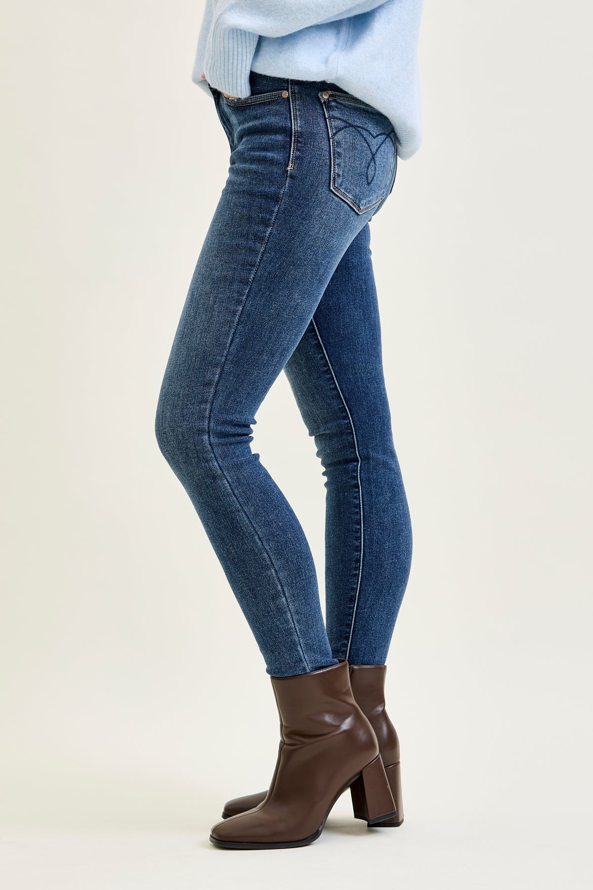 Jennifer Mid Rise ThermaDENIM Skinny Jeans